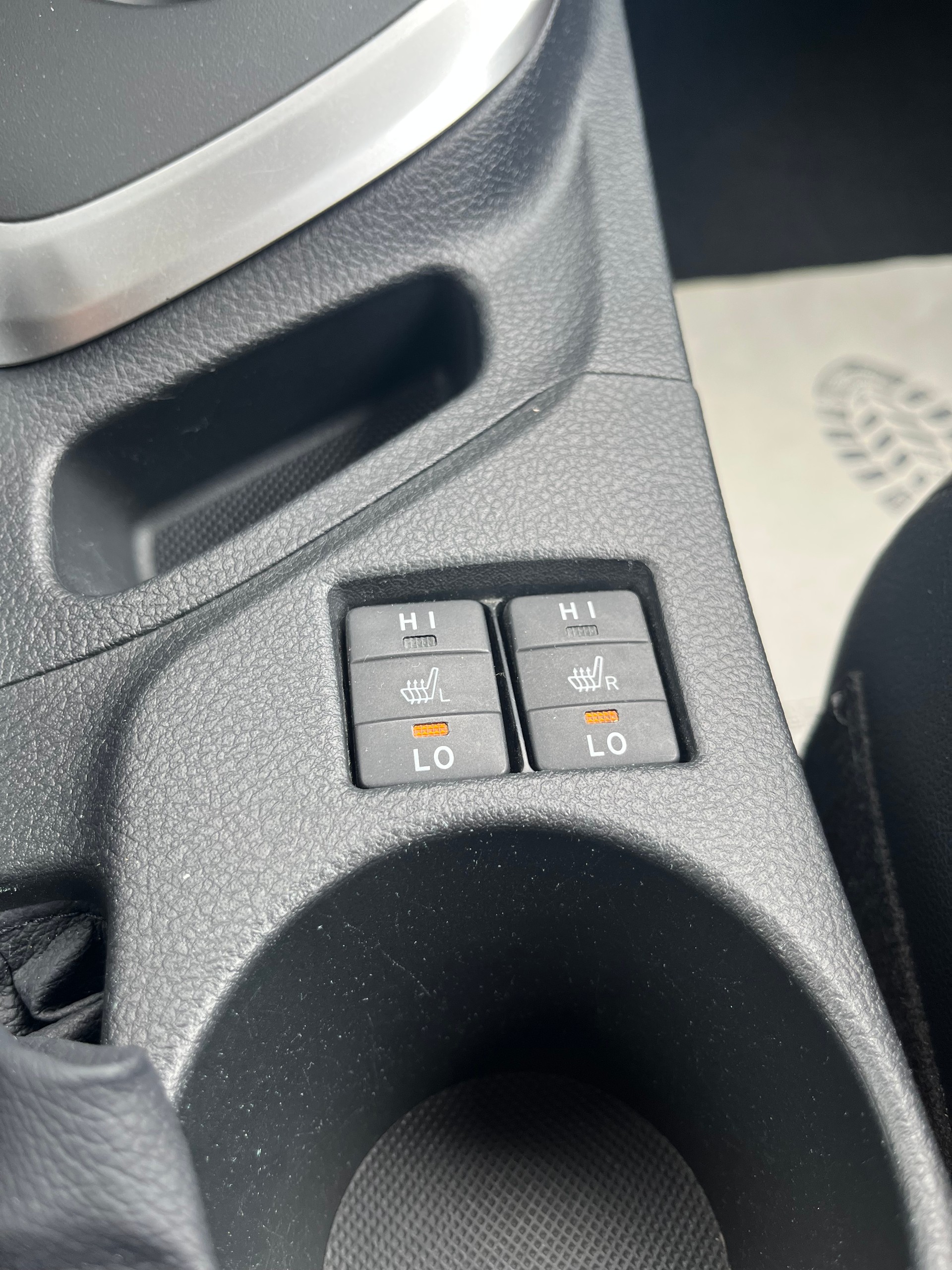 TOYOTA Auris 1.8 16V HSD Linea Sol / Frisch ab MFK & Sevice / 8-fach bereift-image-13