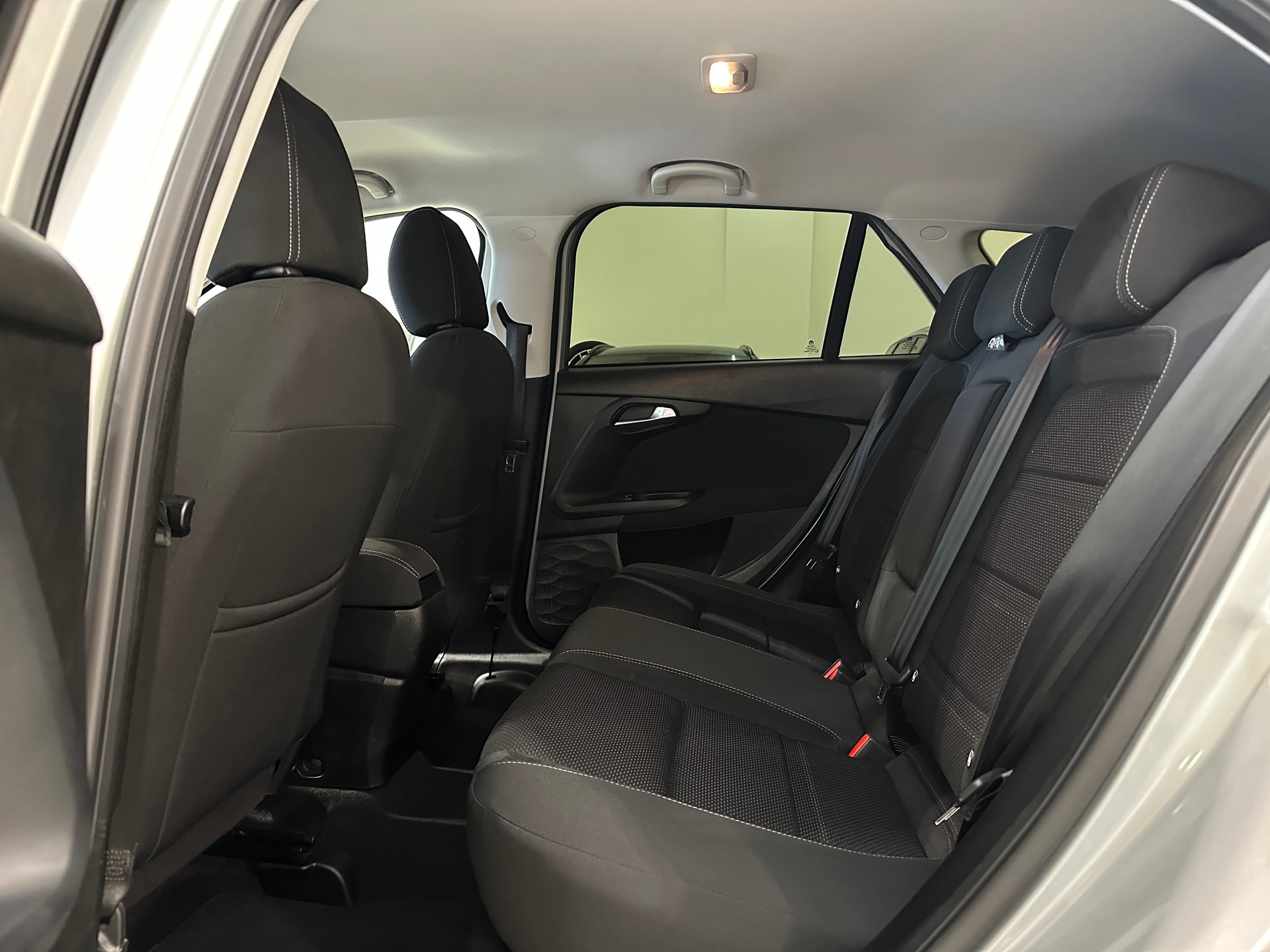 FIAT Tipo 1.6MJ Station Wagon Lounge DCT-image-13