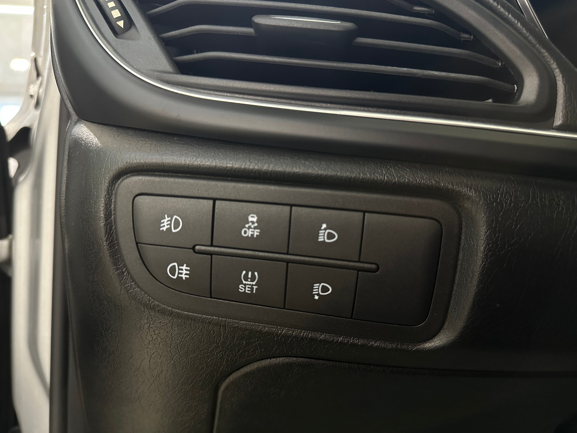 FIAT Tipo 1.6MJ Station Wagon Lounge DCT-image-27
