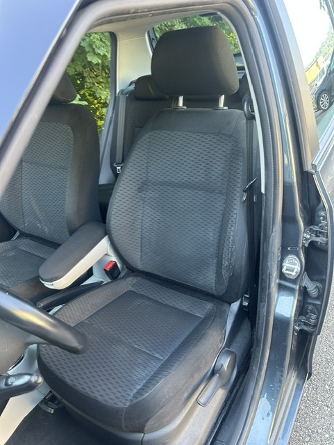 SKODA Fabia 1.2 TSI Elegance-image-2