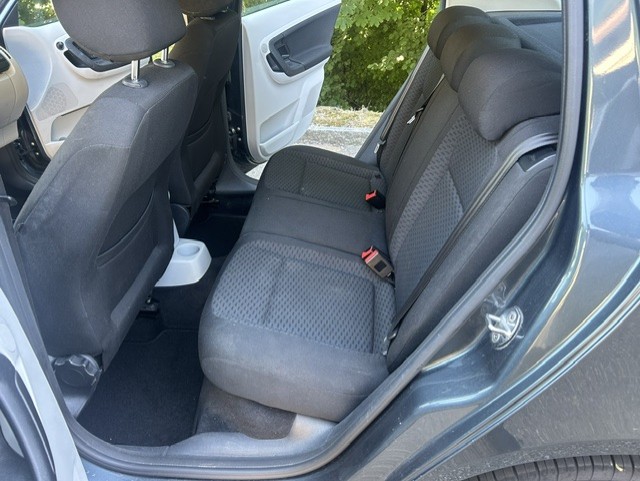 SKODA Fabia 1.2 TSI Elegance-image-3