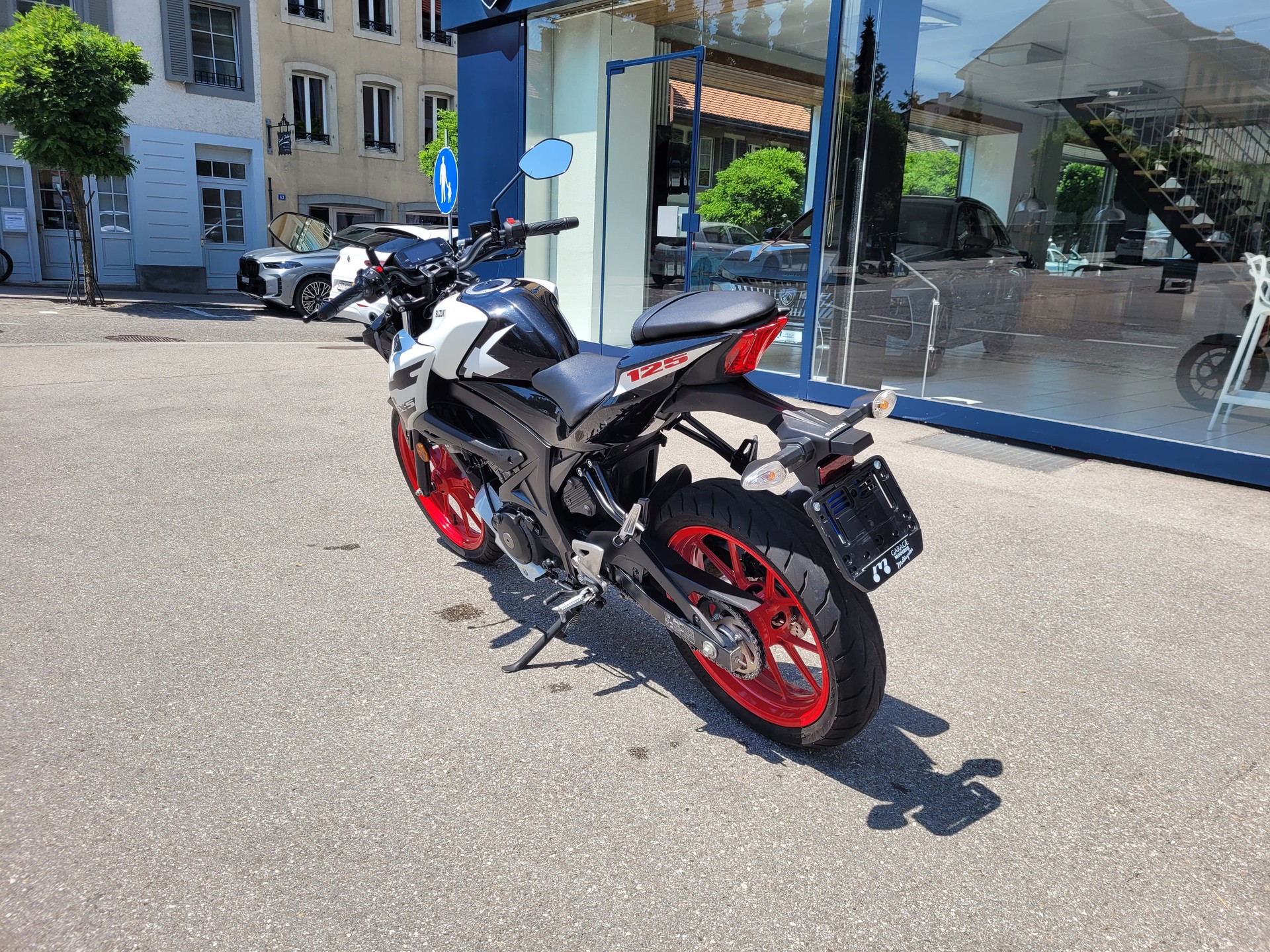 SUZUKI GSX-S 125-image-3