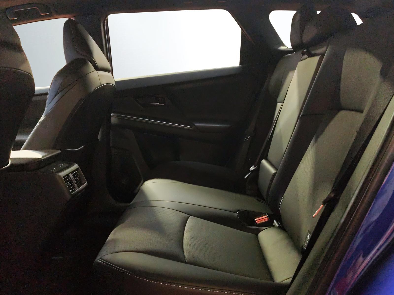 TOYOTA bZ4X Touring Premium AWD-image-15