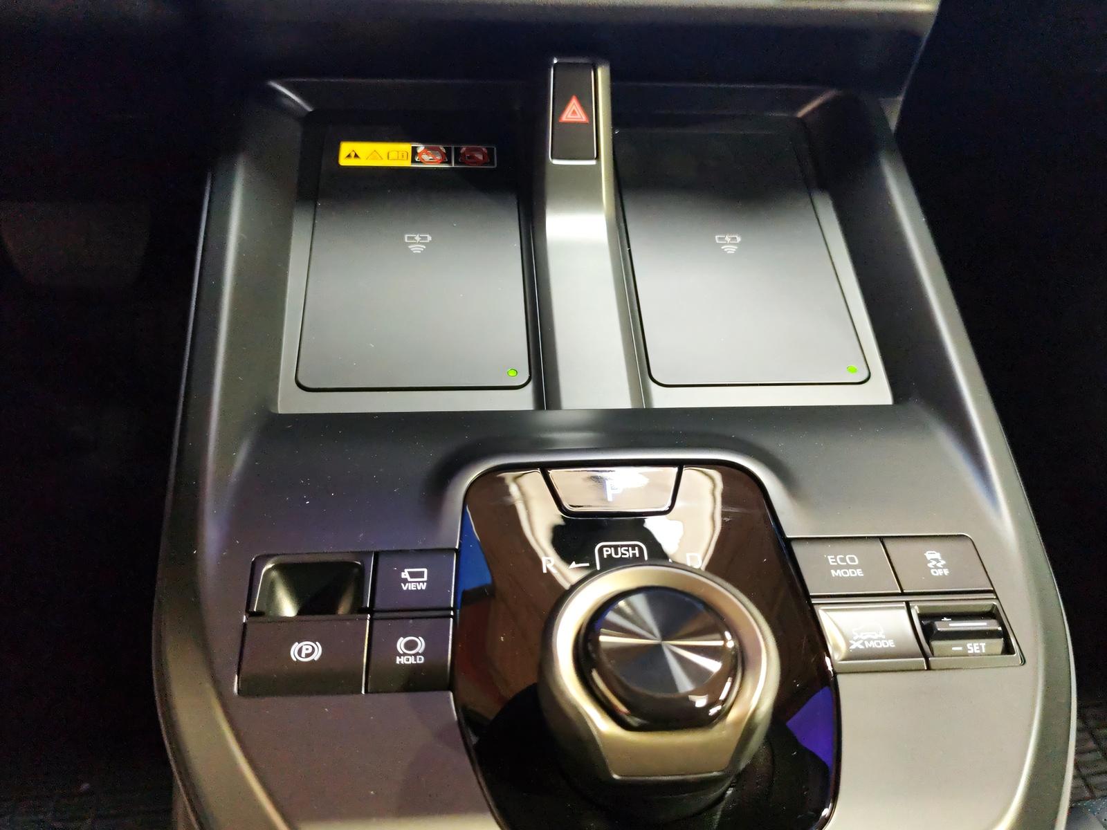 TOYOTA bZ4X Touring Premium AWD-image-13