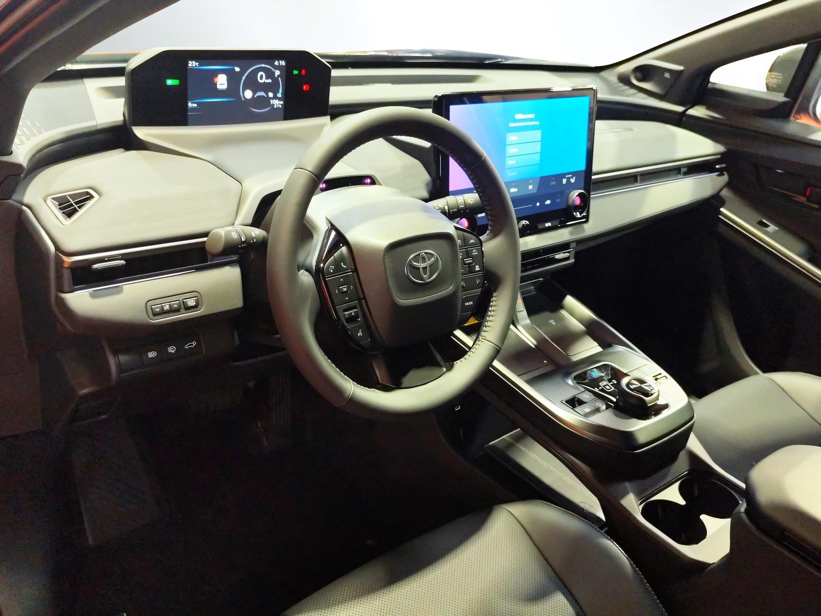 TOYOTA bZ4X Touring Premium AWD-image-8