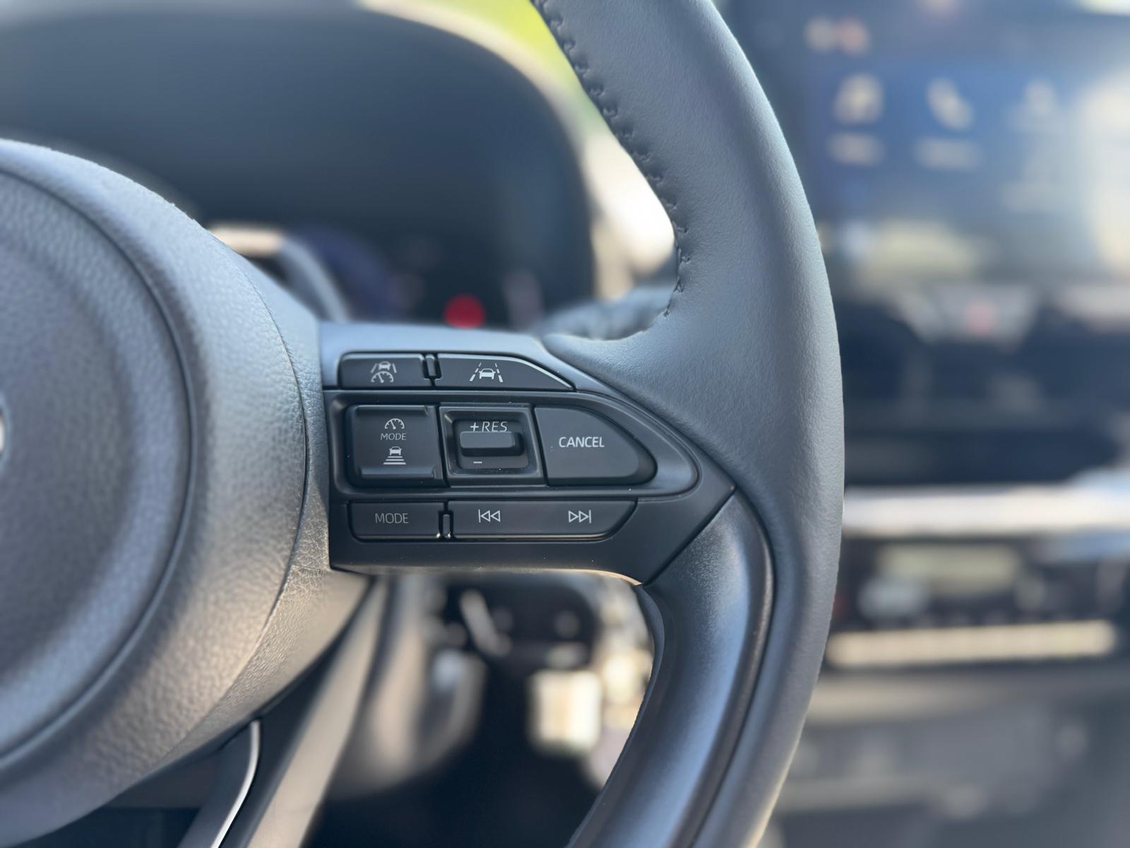 TOYOTA Yaris Cross 1.5 Comfort e-CVT-image-17