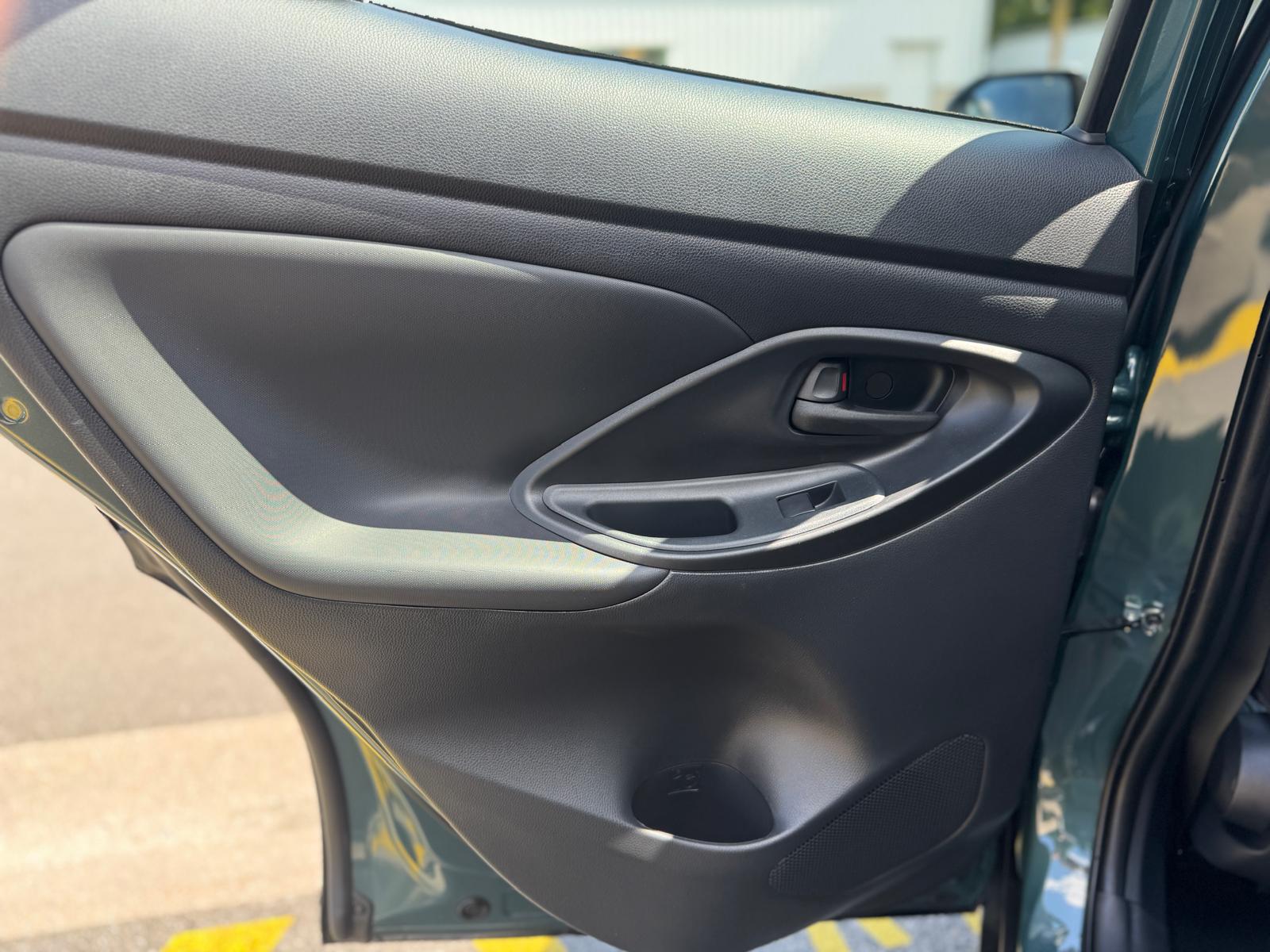 TOYOTA Yaris Cross 1.5 Comfort e-CVT-image-12