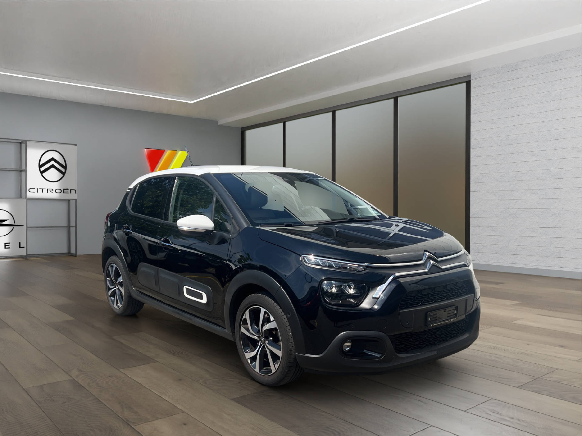 CITROEN C3 1.2 PureTech Shine-image-3