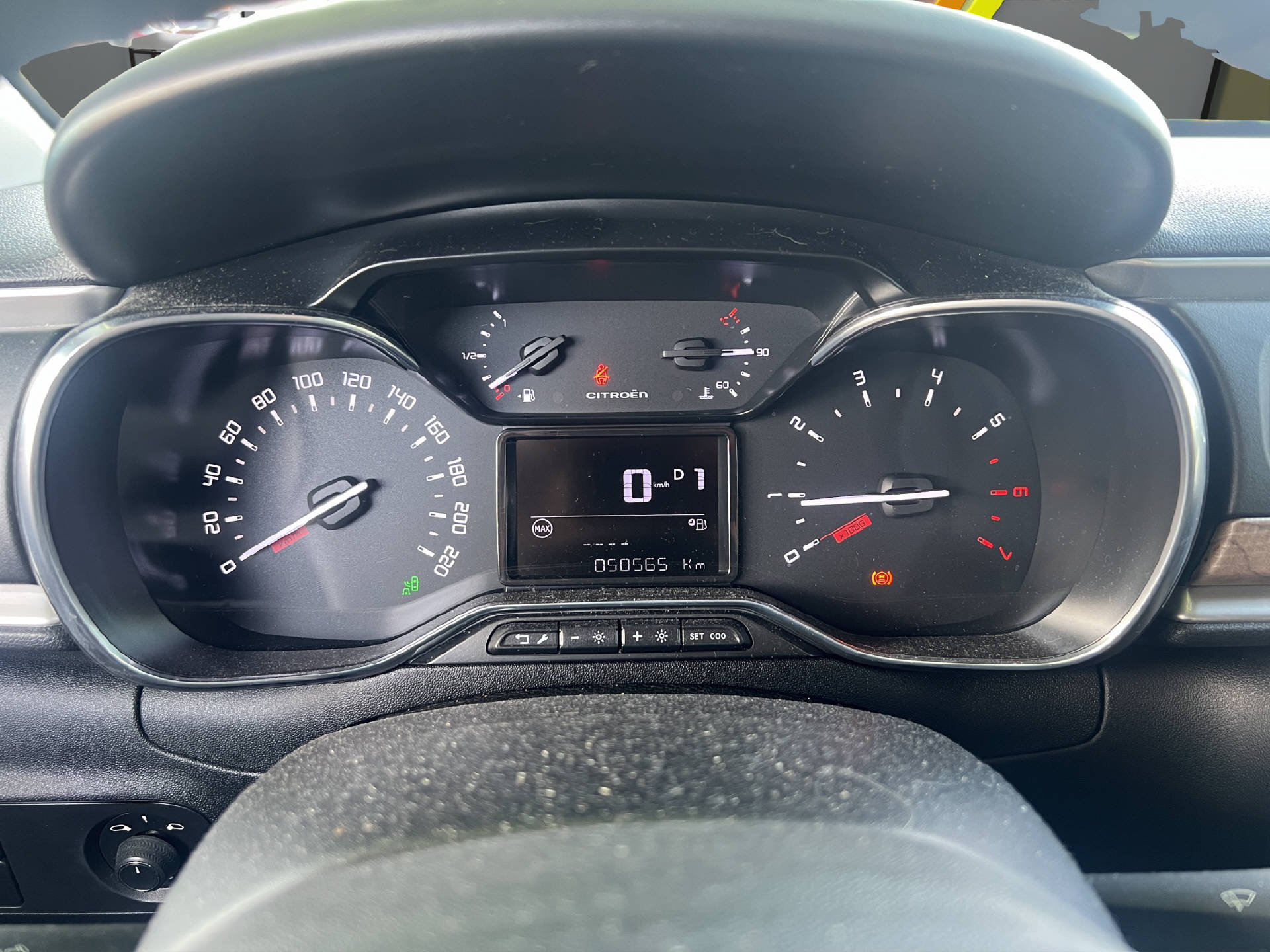 CITROEN C3 1.2 PureTech Shine-image-8