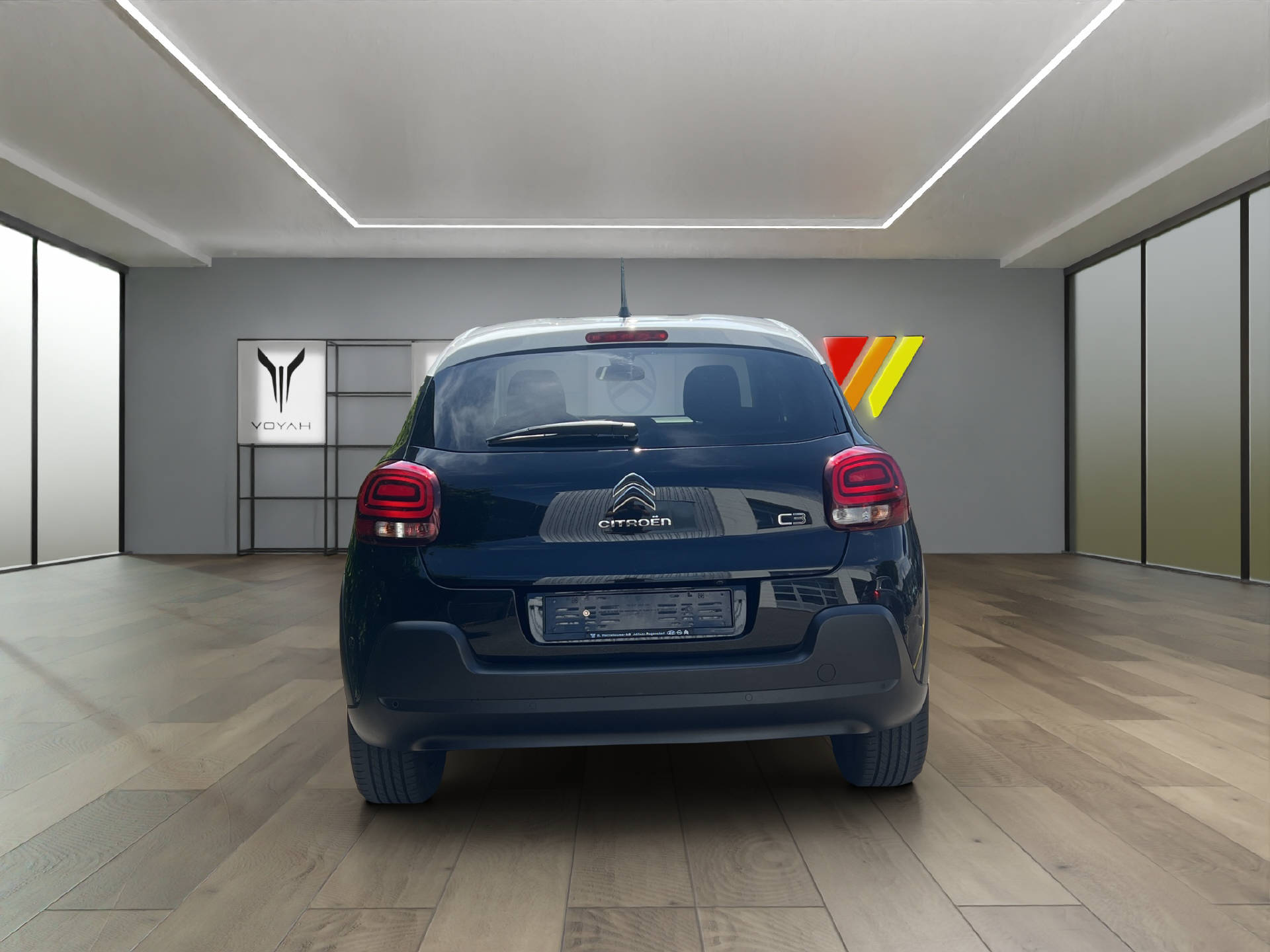 CITROEN C3 1.2 PureTech Shine-image-12