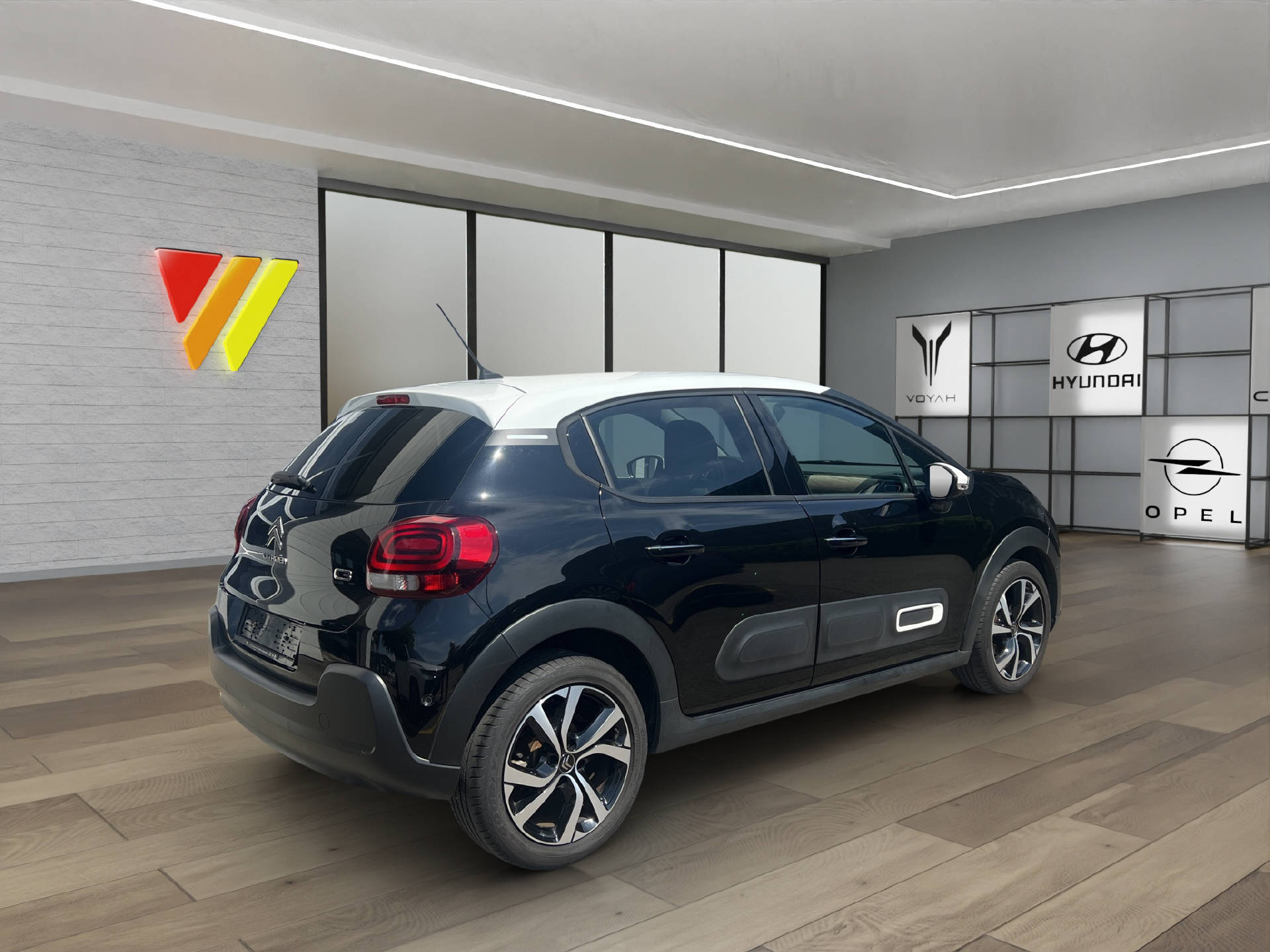 CITROEN C3 1.2 PureTech Shine-image-14