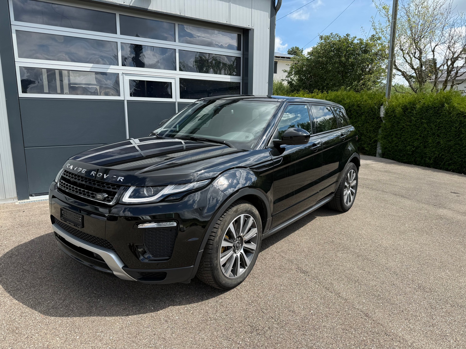 LAND ROVER Range Rover Evoque 2.0 SD4 SE Dynamic AT9