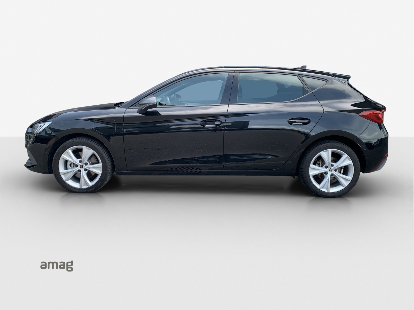 SEAT Leon 1.5 eHybrid pHEV DSG FR-showroom-element-1