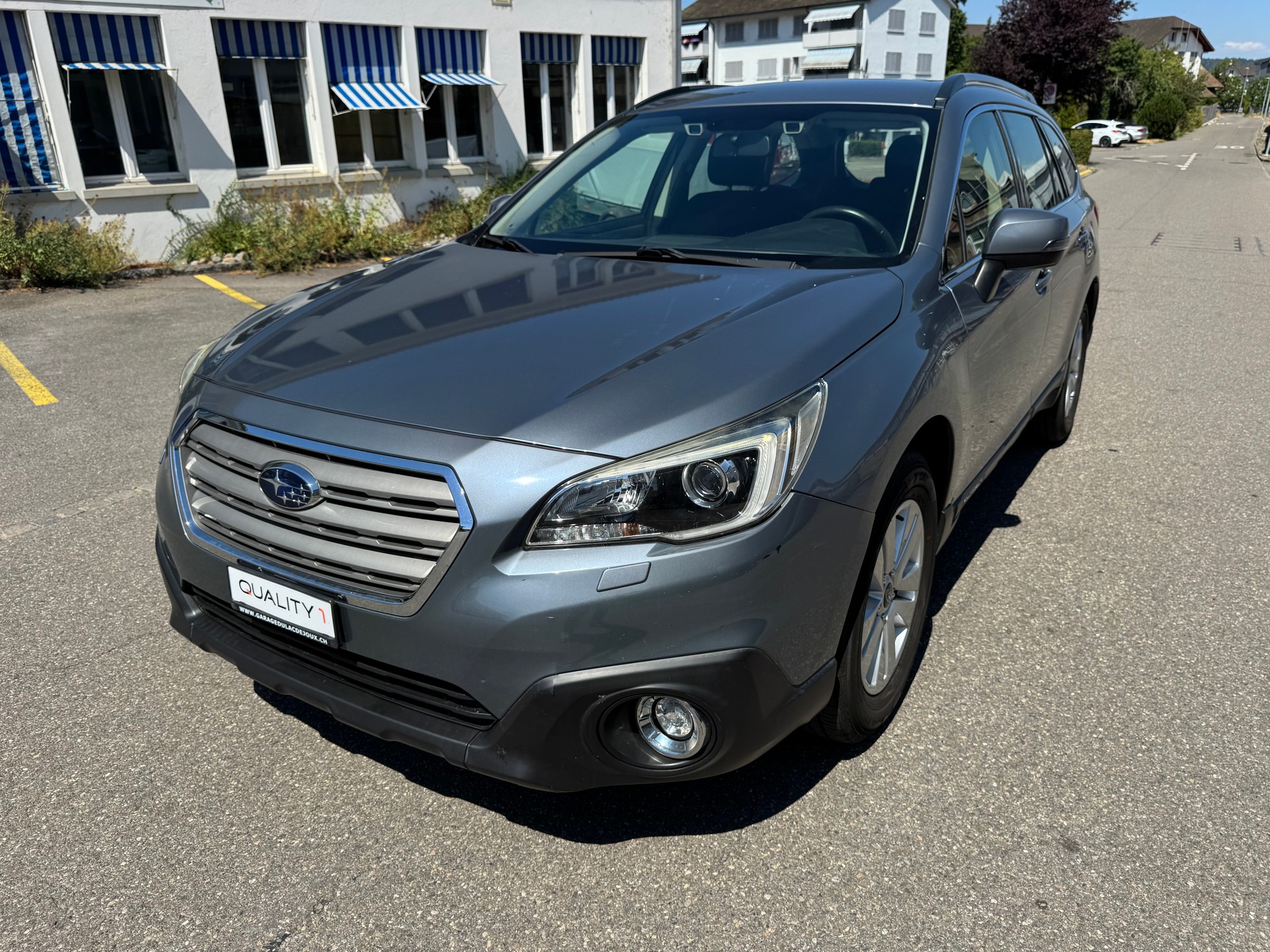 SUBARU Outback 2.5i Swiss AWD Lineartronic