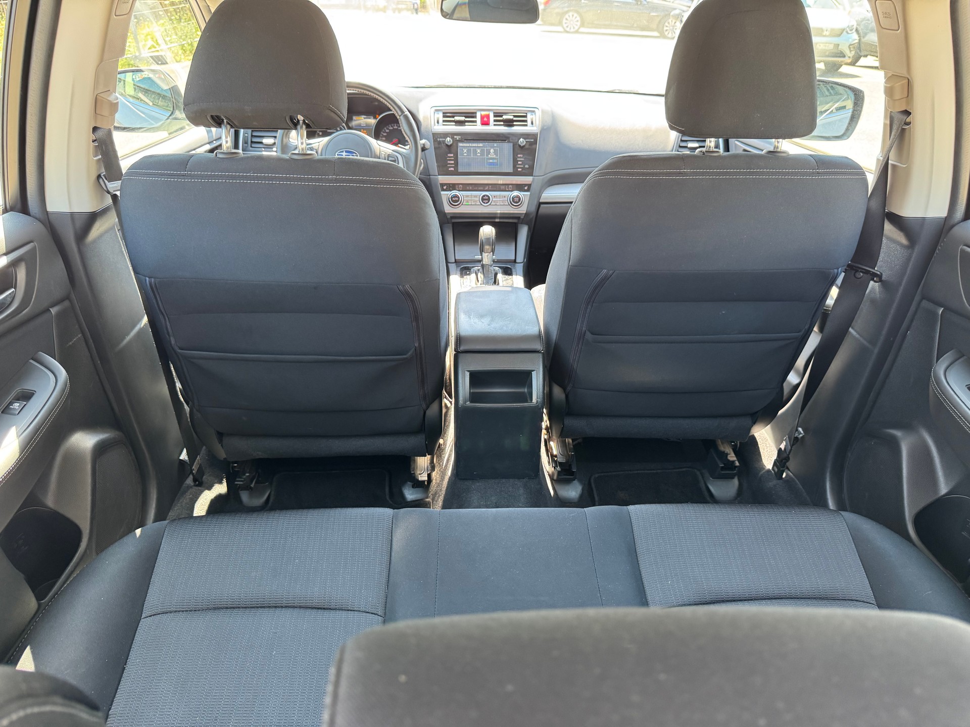 SUBARU Outback 2.5i Swiss AWD Lineartronic-image-13