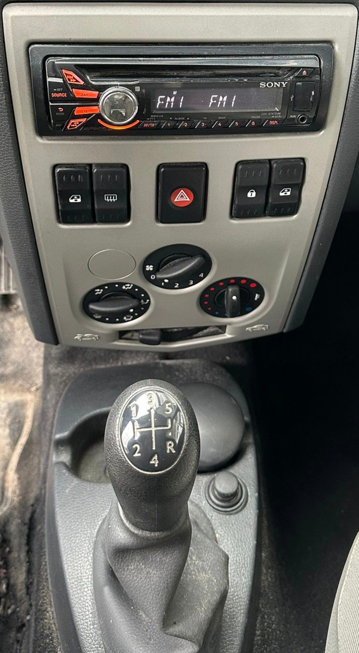 DACIA Logan 1.6 Van-image-5