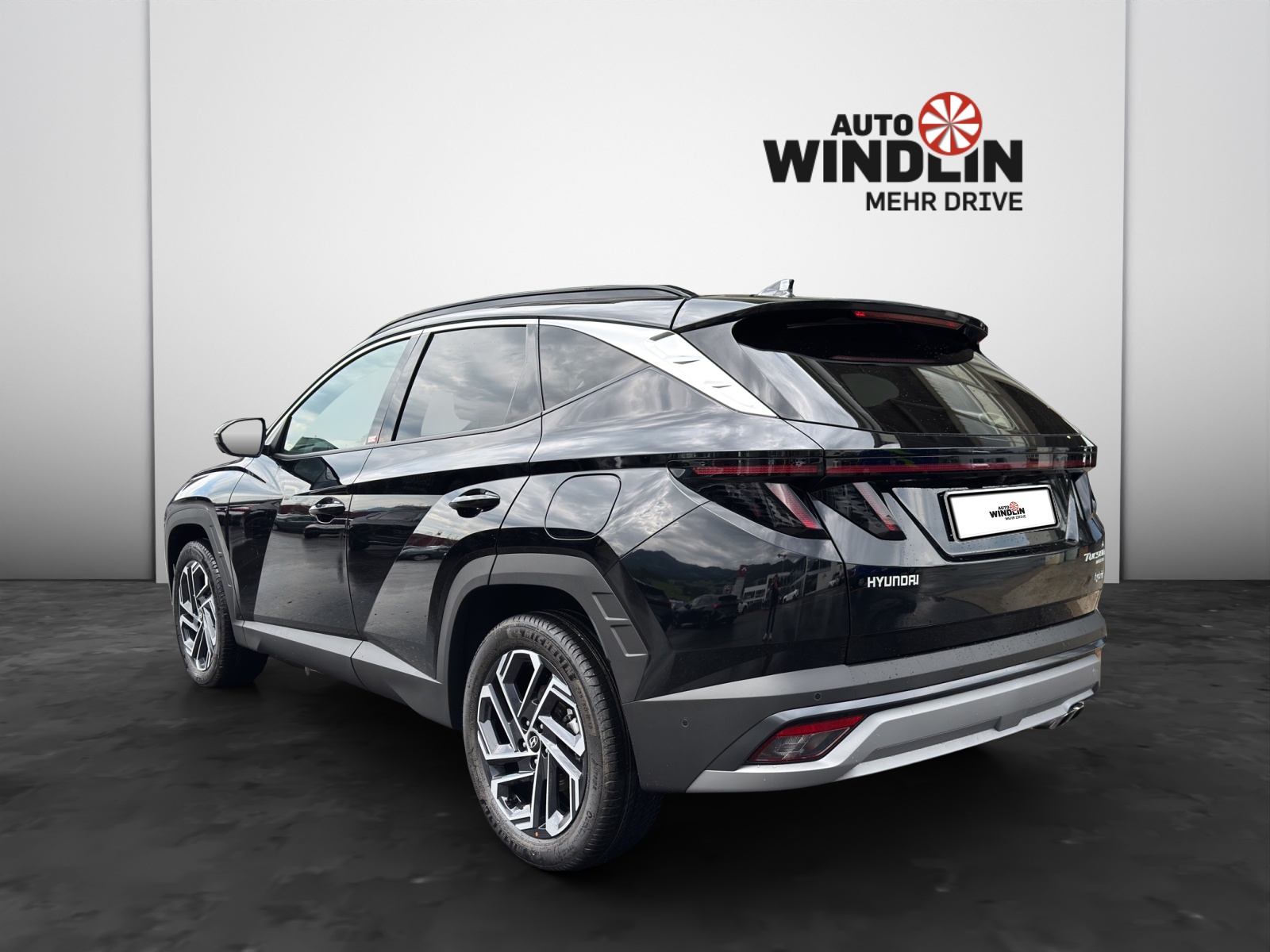 HYUNDAI Tucson 1.6 T-GDi HEV Vertex Swiss Edition 4WD MY27-showroom-element-2