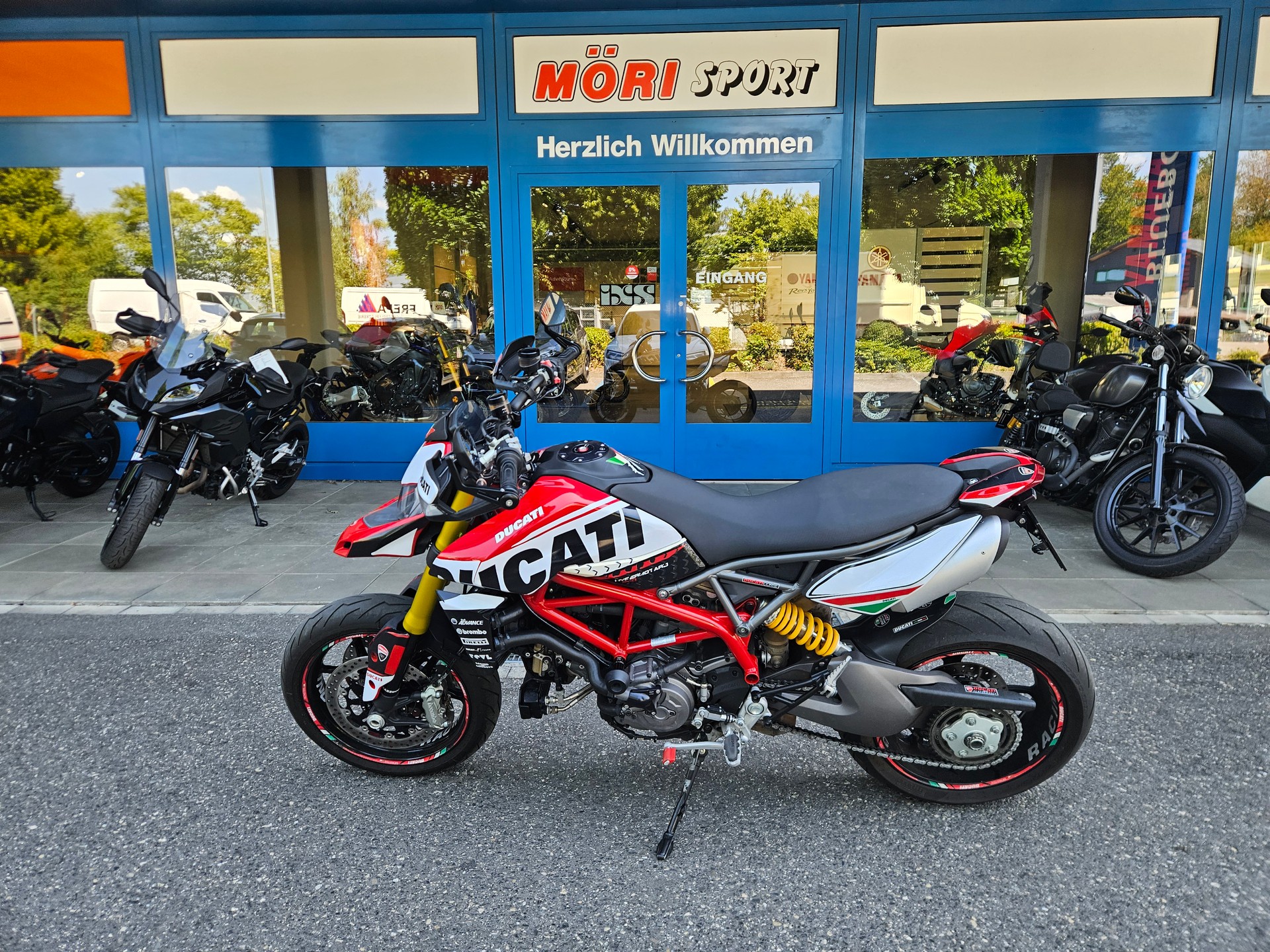 DUCATI Hypermotard 950 (35 kW)-image-2