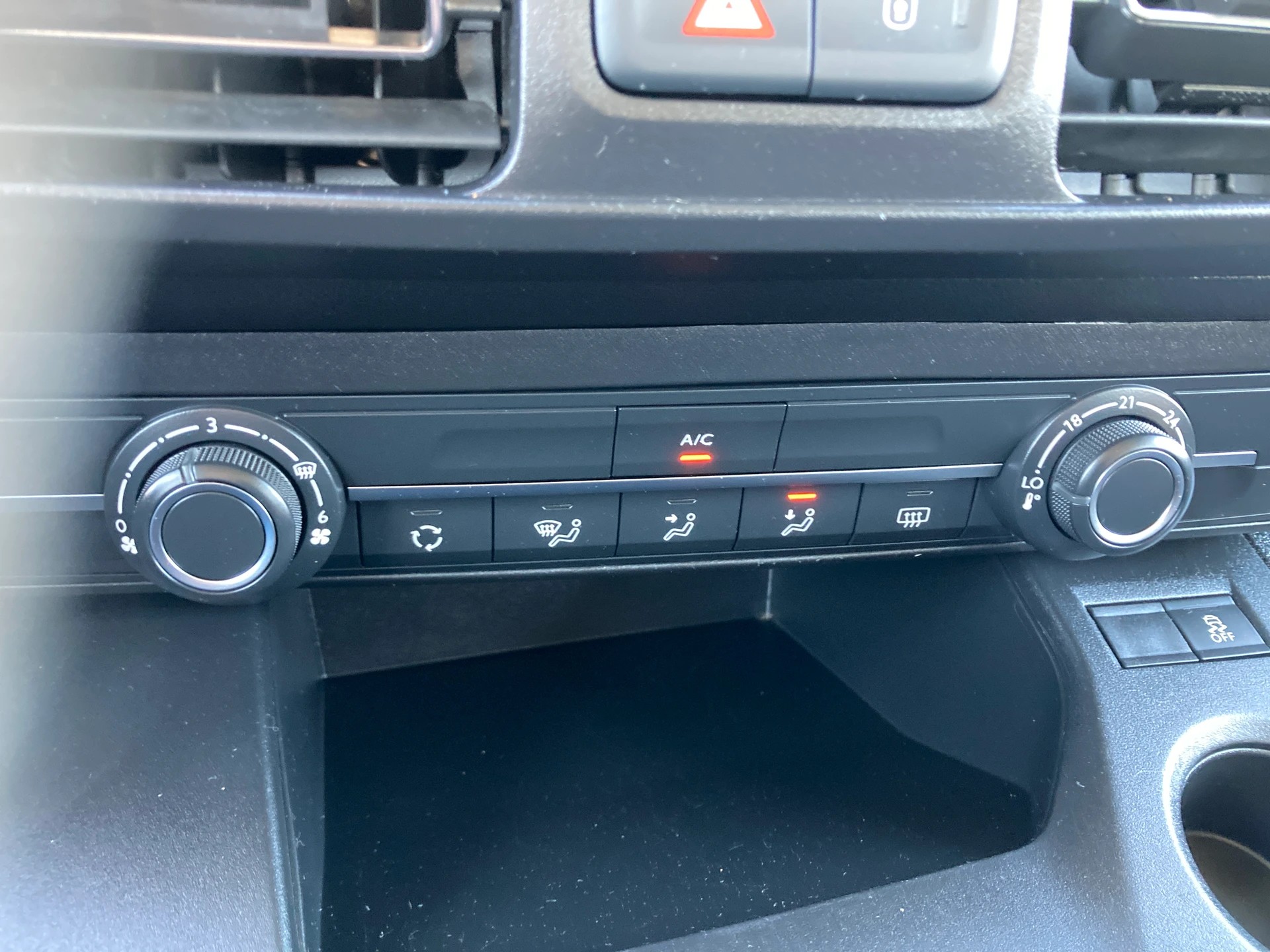 TOYOTA Proace City Verso 1.2 Combi Medium-image-13
