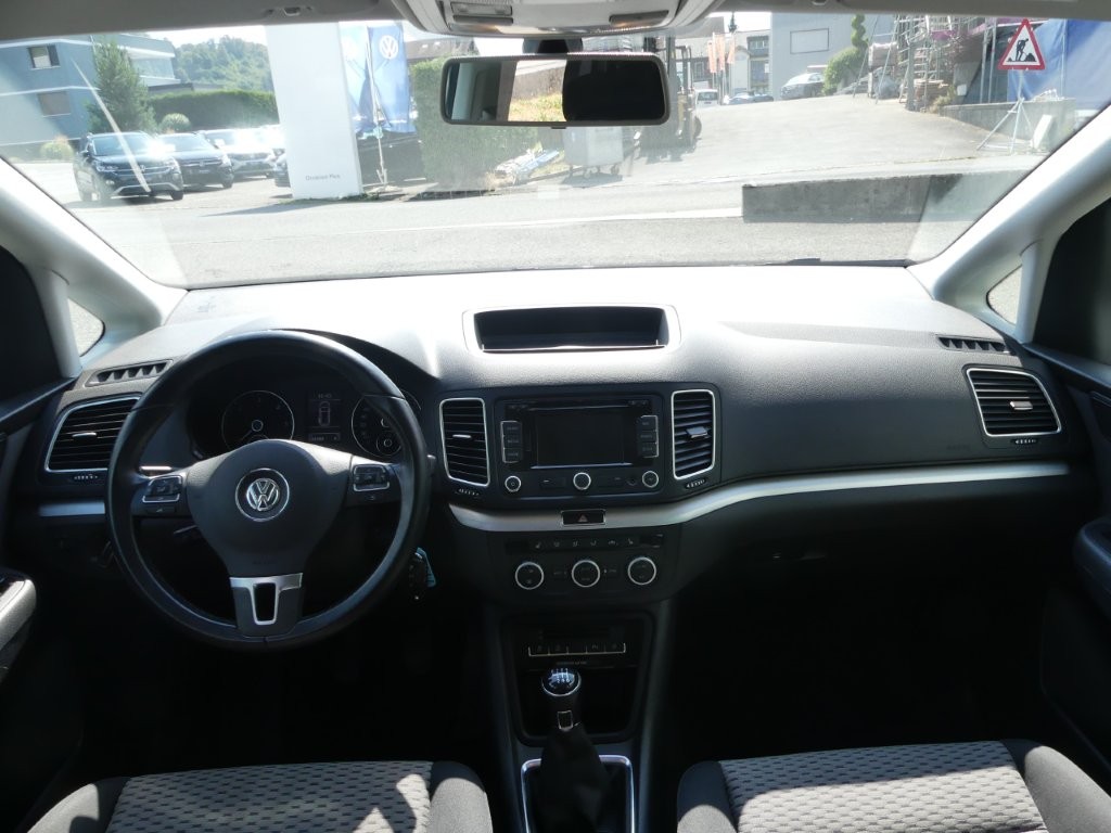 VW Sharan 2.0 TDI BlueMotion Technology Start 4Motion-image-7