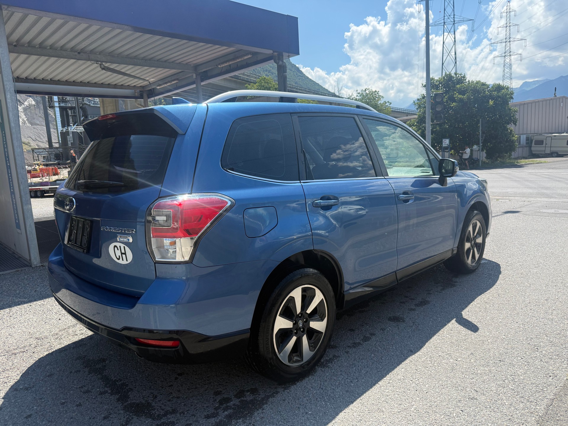 SUBARU Forester 2.0D Luxury-showroom-element-3
