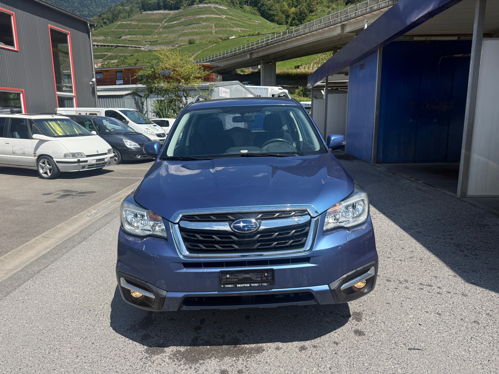 SUBARU Forester 2.0D Luxury-showroom-element-1