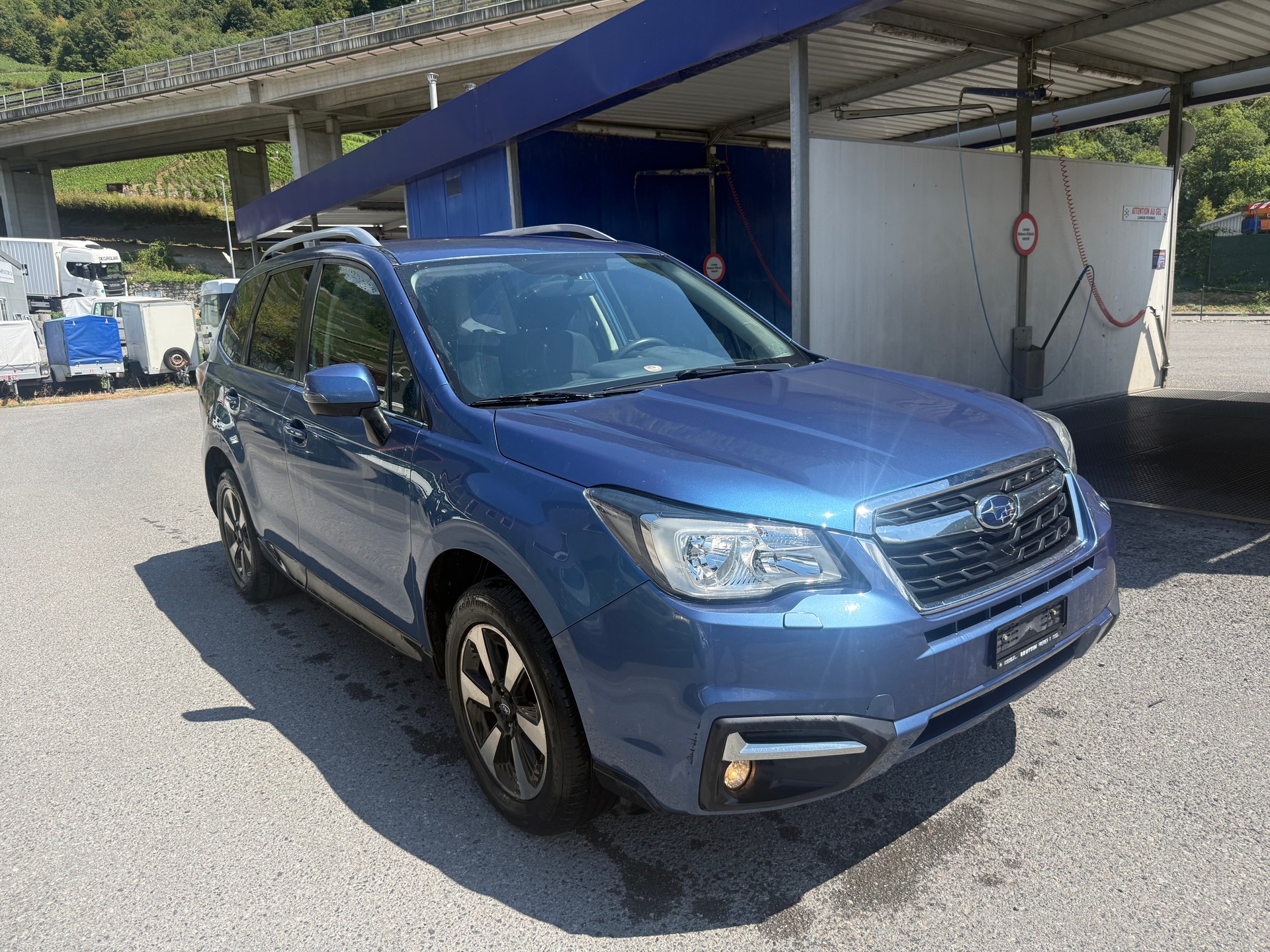 SUBARU Forester 2.0D Luxury-showroom-element-2