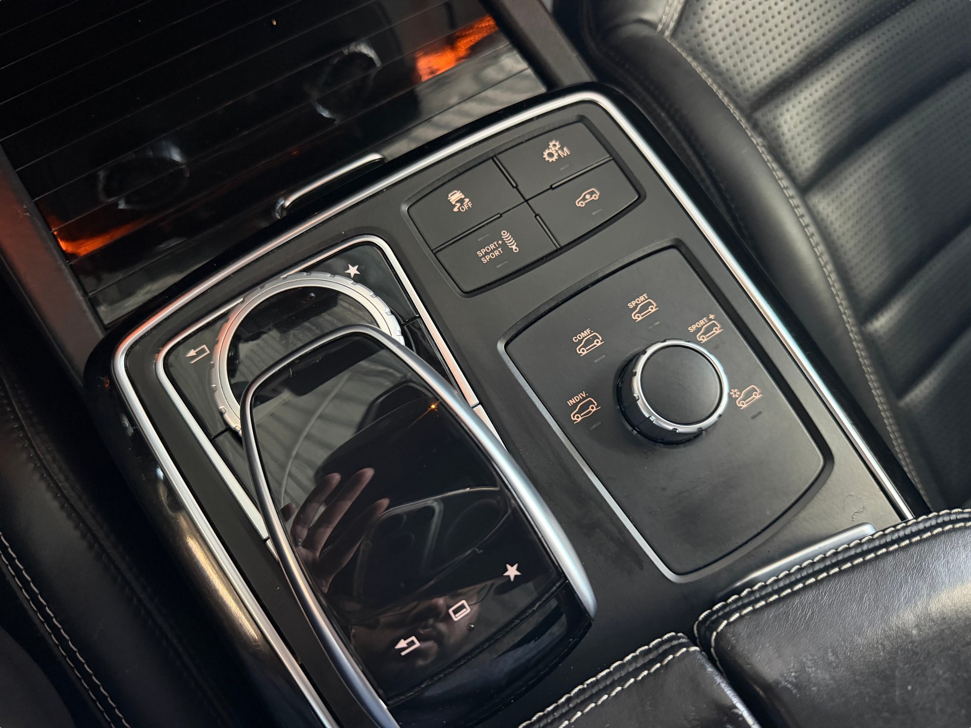 MERCEDES-BENZ GLE 63 S AMG 4Matic Speedshift Plus 7G-Tronic | MFK 02.2025 | AMG Performance | AHK 3t. | Pano Dach-image-17