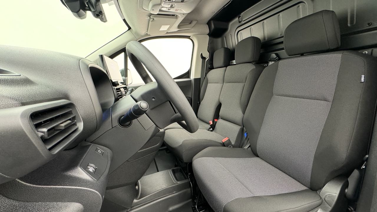 OPEL Combo Cargo 1.5 start/stop-image-4
