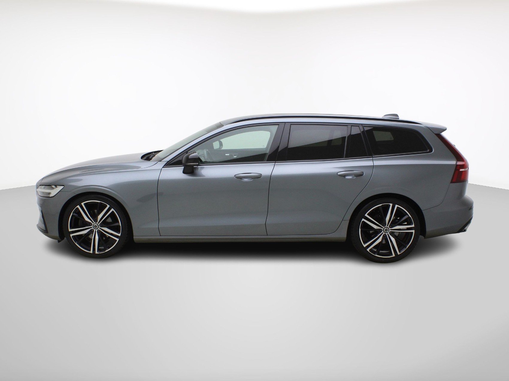 VOLVO V60 2.0 D4 R-Design AWD-showroom-element-2