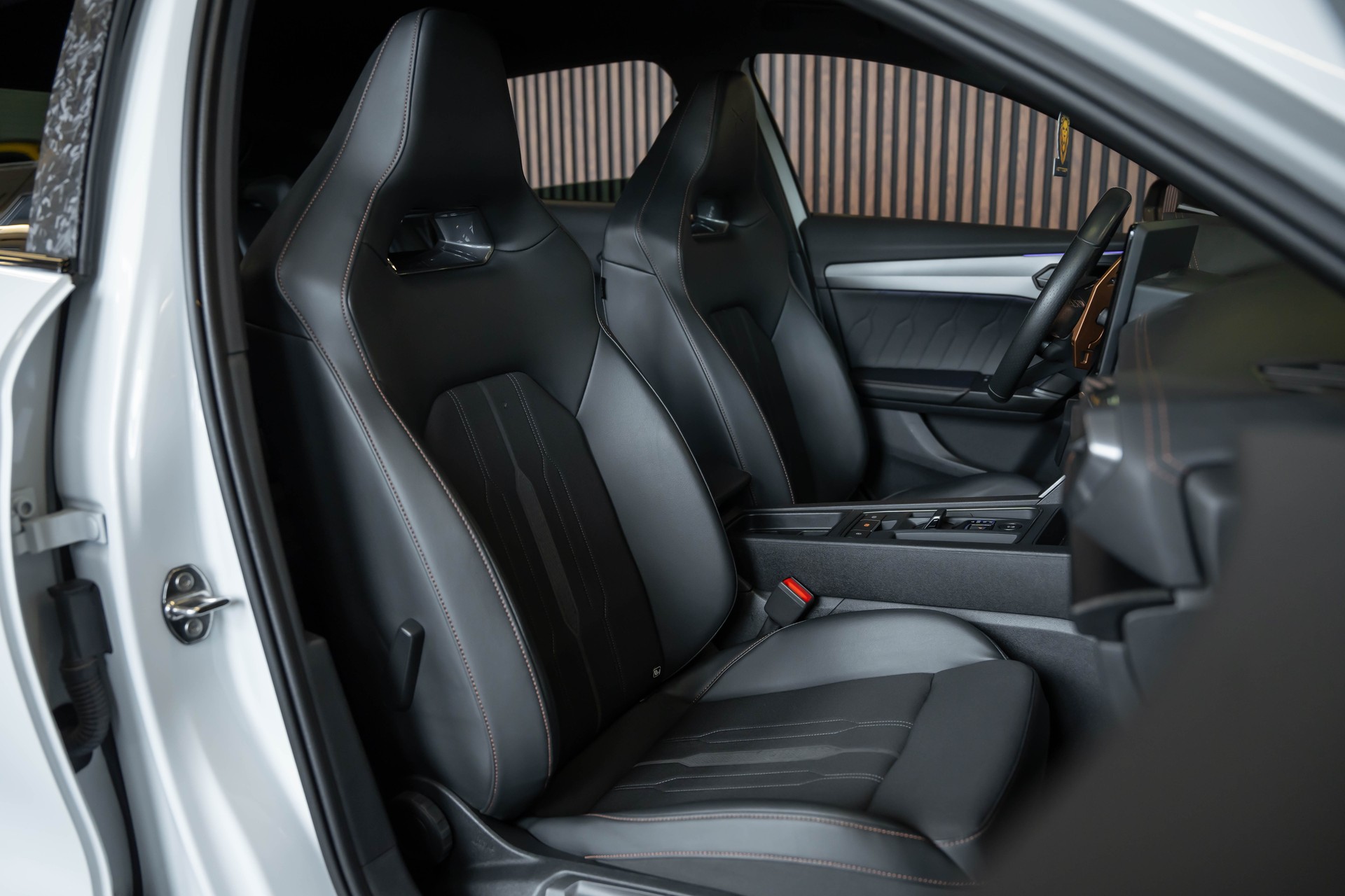 CUPRA Formentor 2.0TSI VZ 4Drive DSG-image-18
