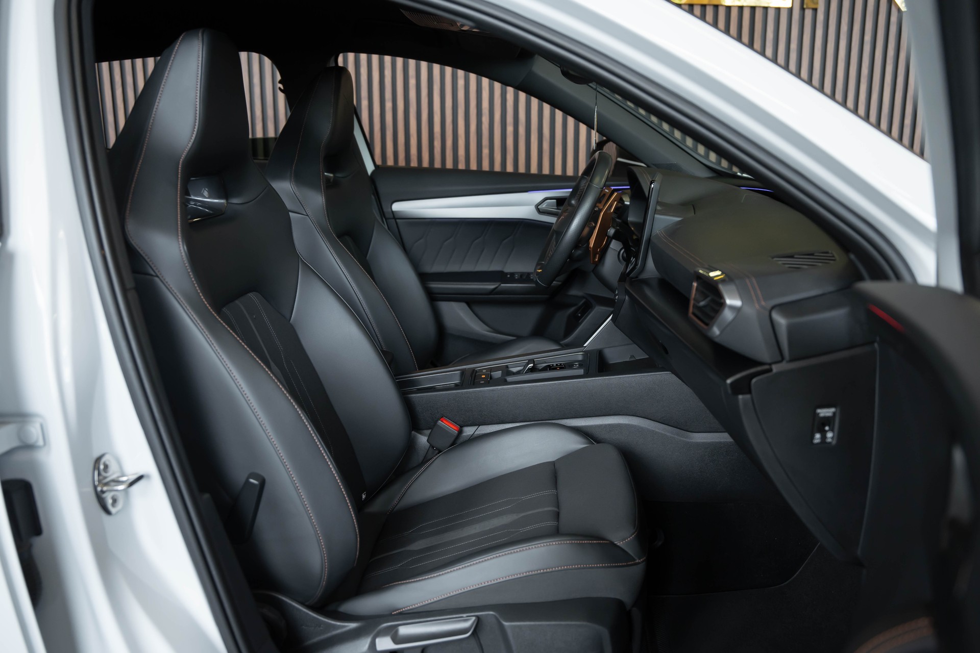 CUPRA Formentor 2.0TSI VZ 4Drive DSG-image-17