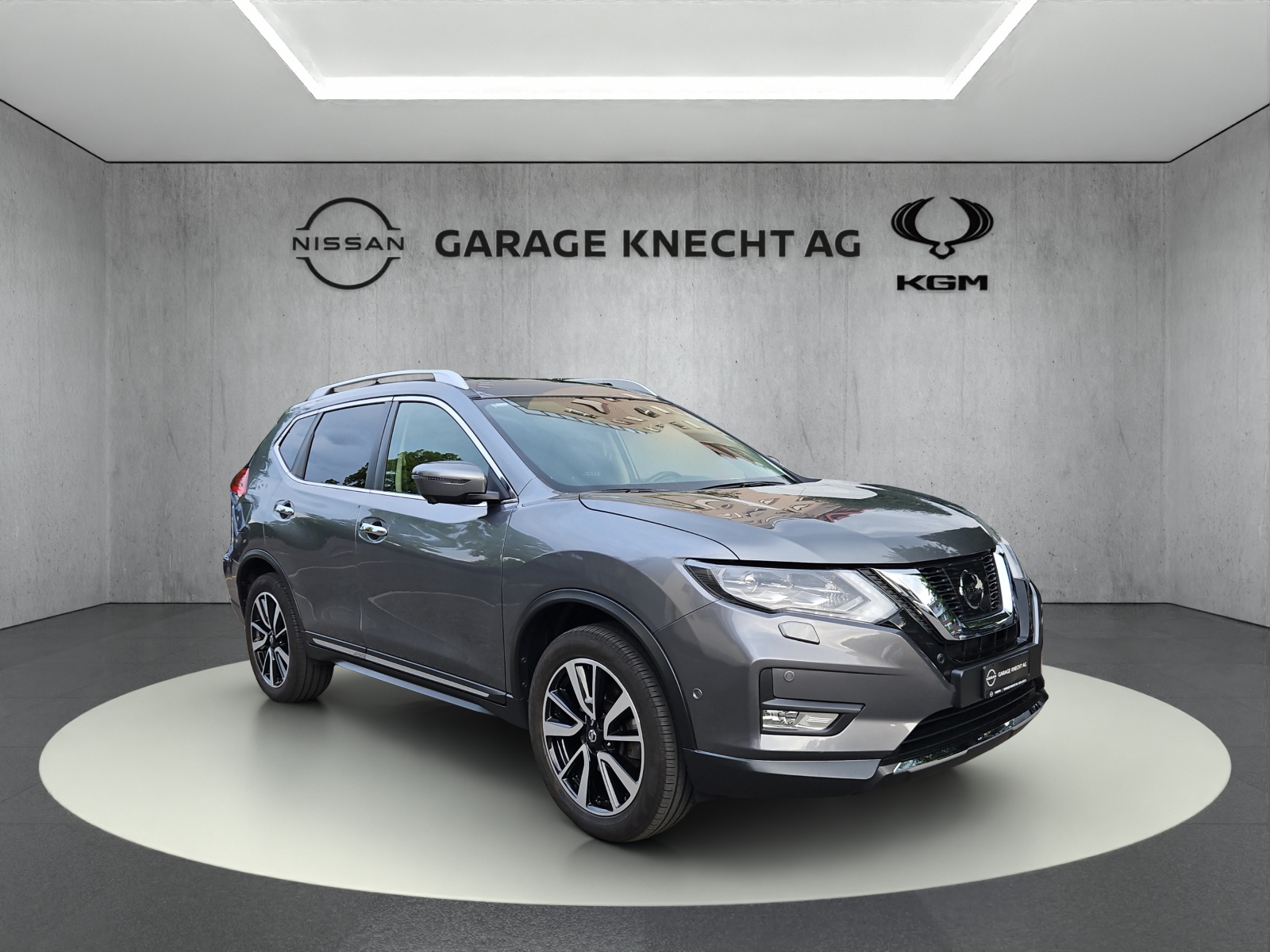 NISSAN X-Trail 2.0 dCi Tekna 4x4-showroom-element-1