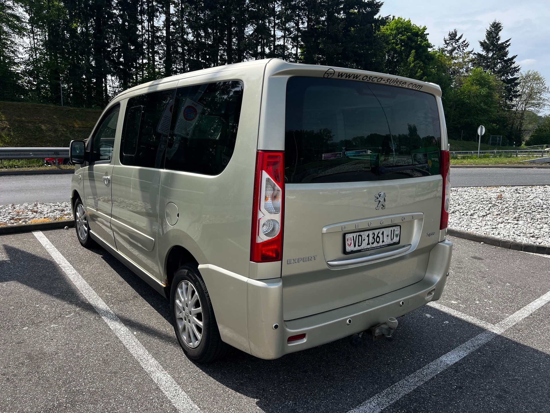 PEUGEOT Expert Tepee 2.0 HDi Confort L1 8 places-image-7