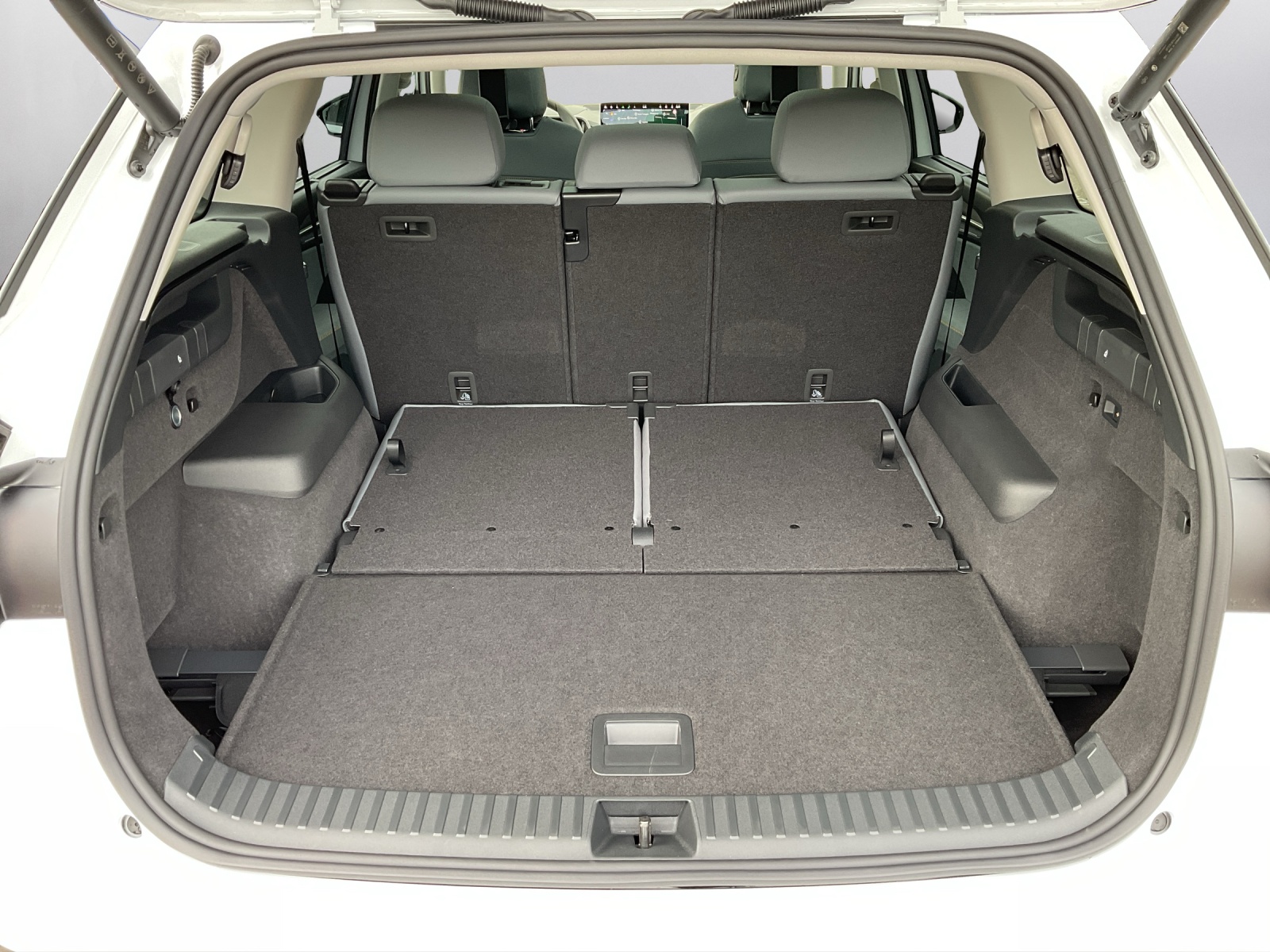 SKODA Kodiaq 2.0 TSI Dynamic 4x4-image-11