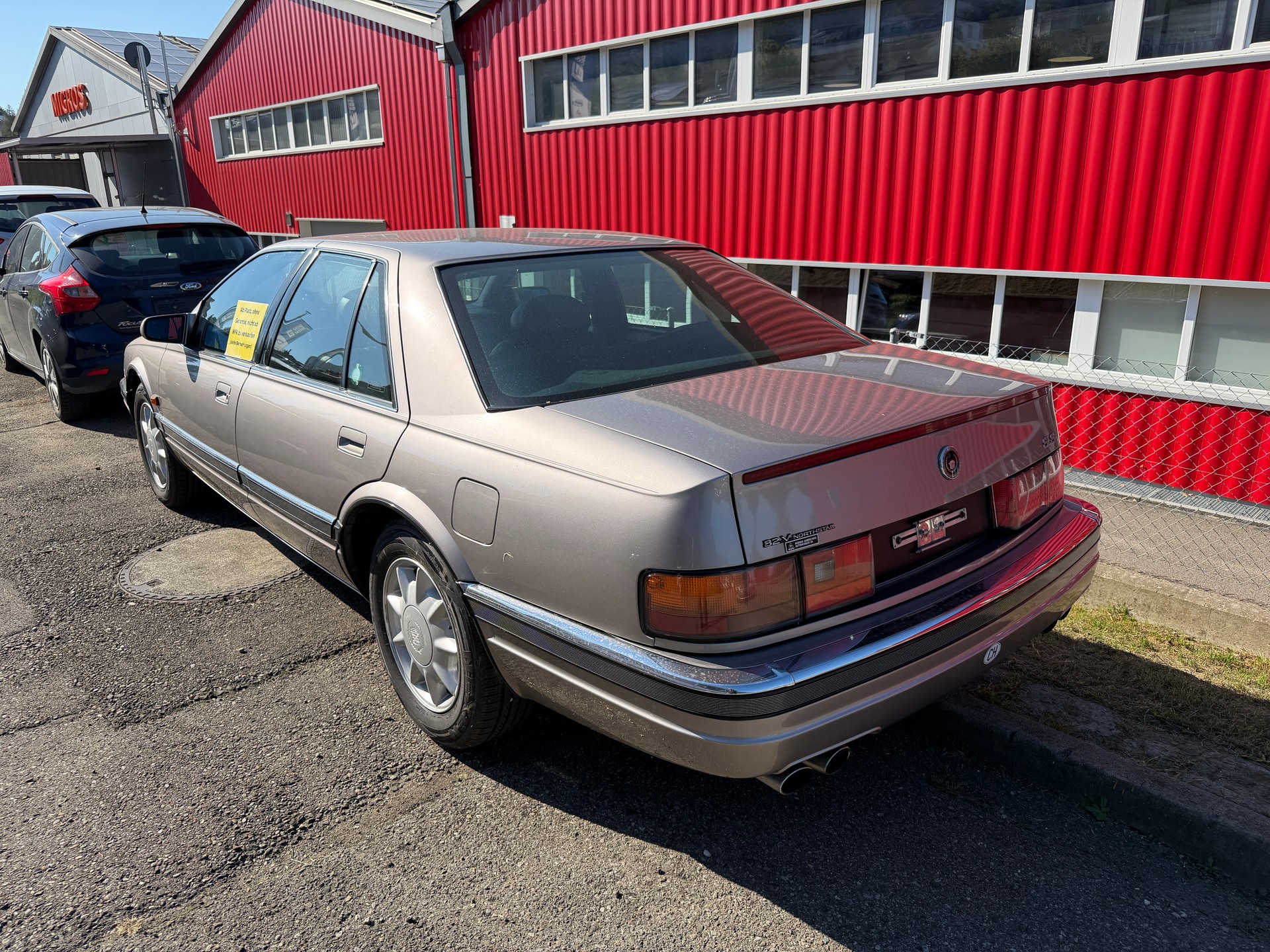 CADILLAC Seville SLS-showroom-element-2