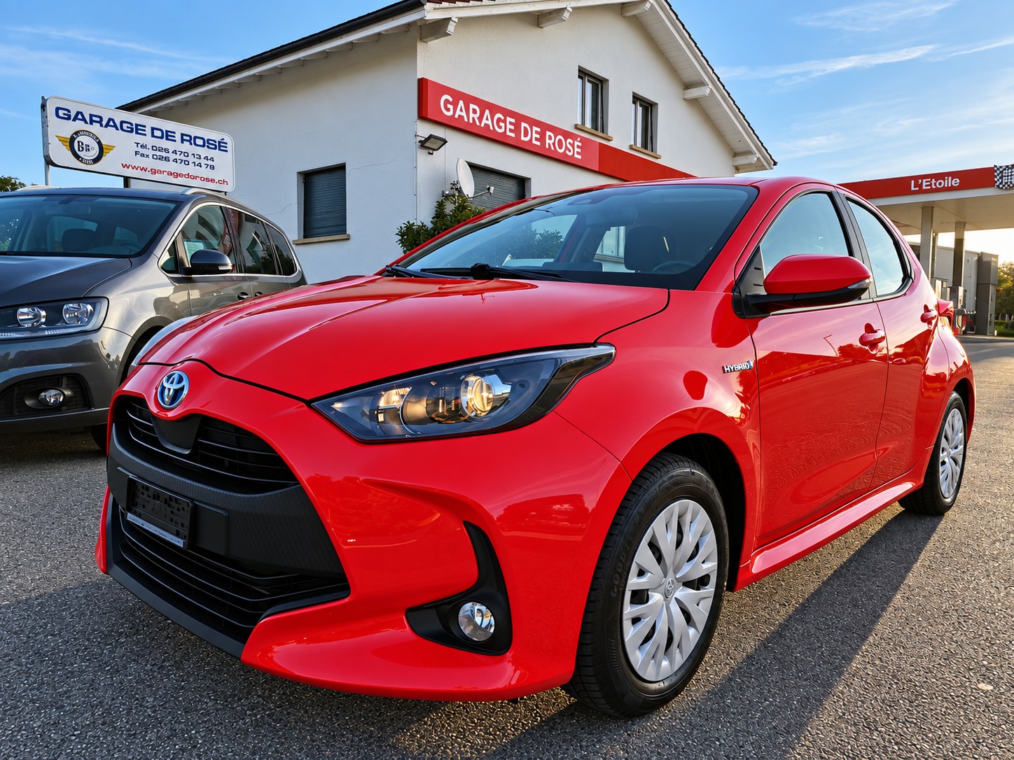 TOYOTA Yaris 1.5 Comfort e-CVT