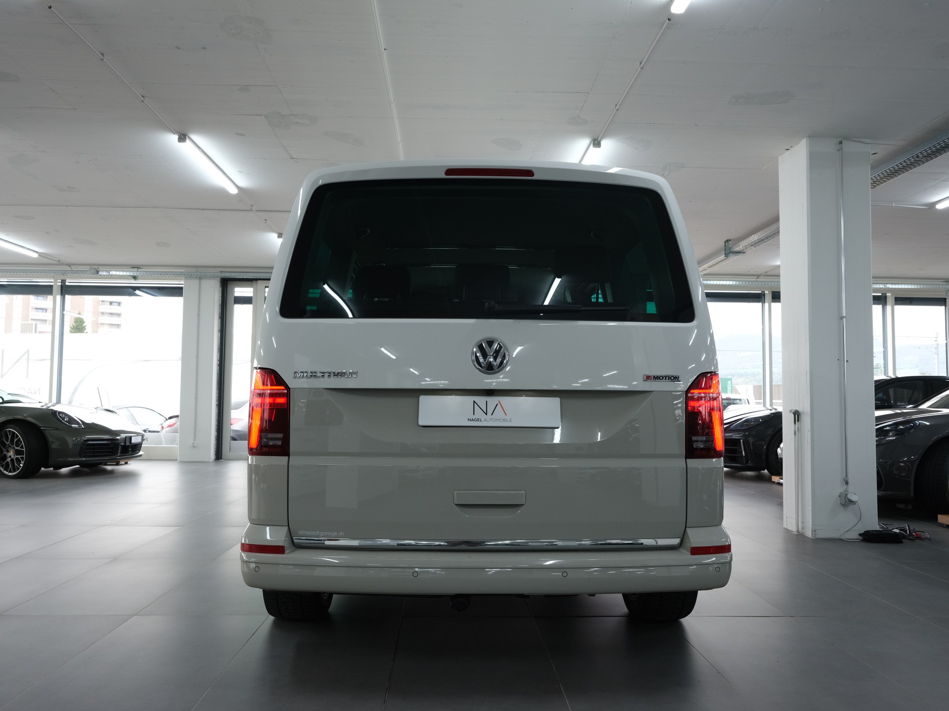 VW T6.1 Multivan 2.0 Bi-TDI Family 4Motion DSG *360 Kamera* *Assistenten* *CarPlay*-image-4