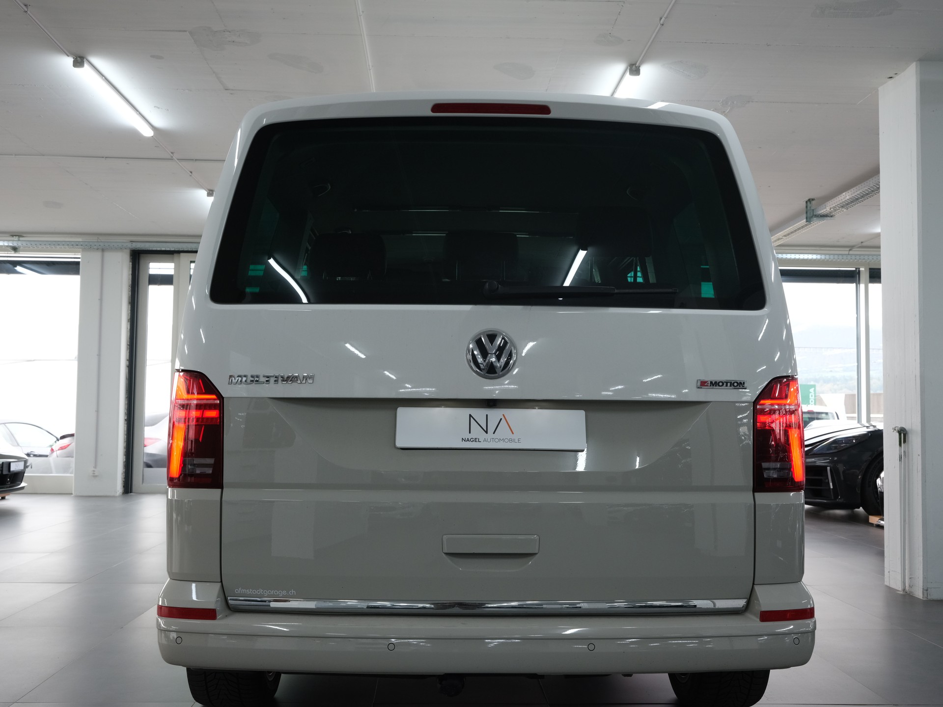 VW T6.1 Multivan 2.0 Bi-TDI Family 4Motion DSG *360 Kamera* *Assistenten* *CarPlay*-showroom-element-3