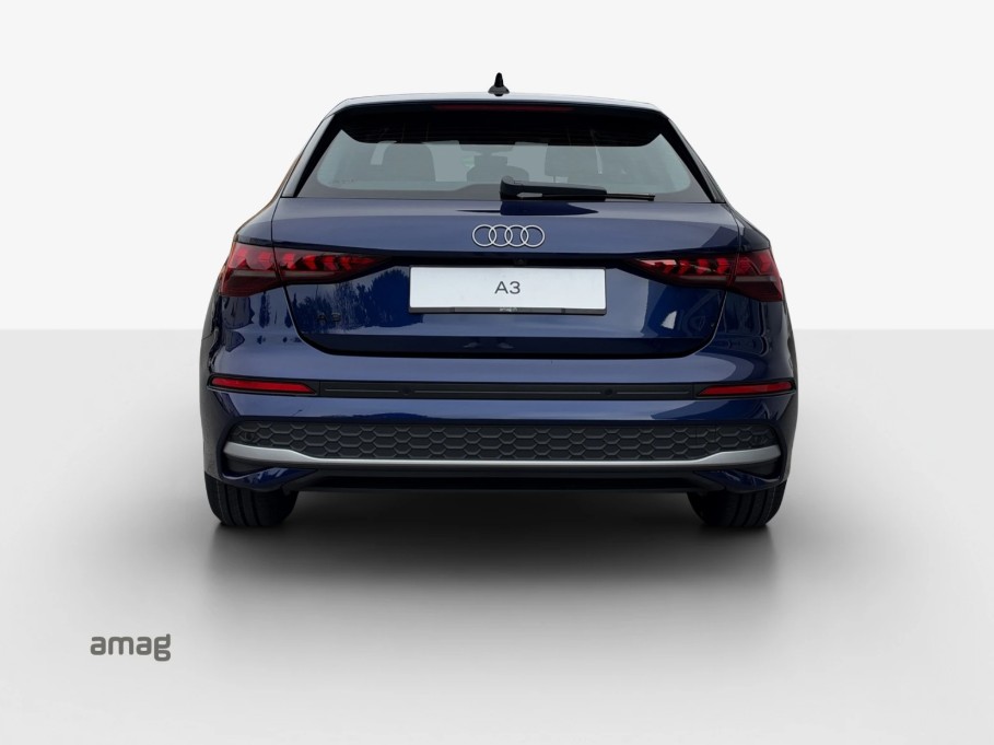 AUDI A3 Sportback TFSI 85 kW Ambition S-tronic-showroom-element-3