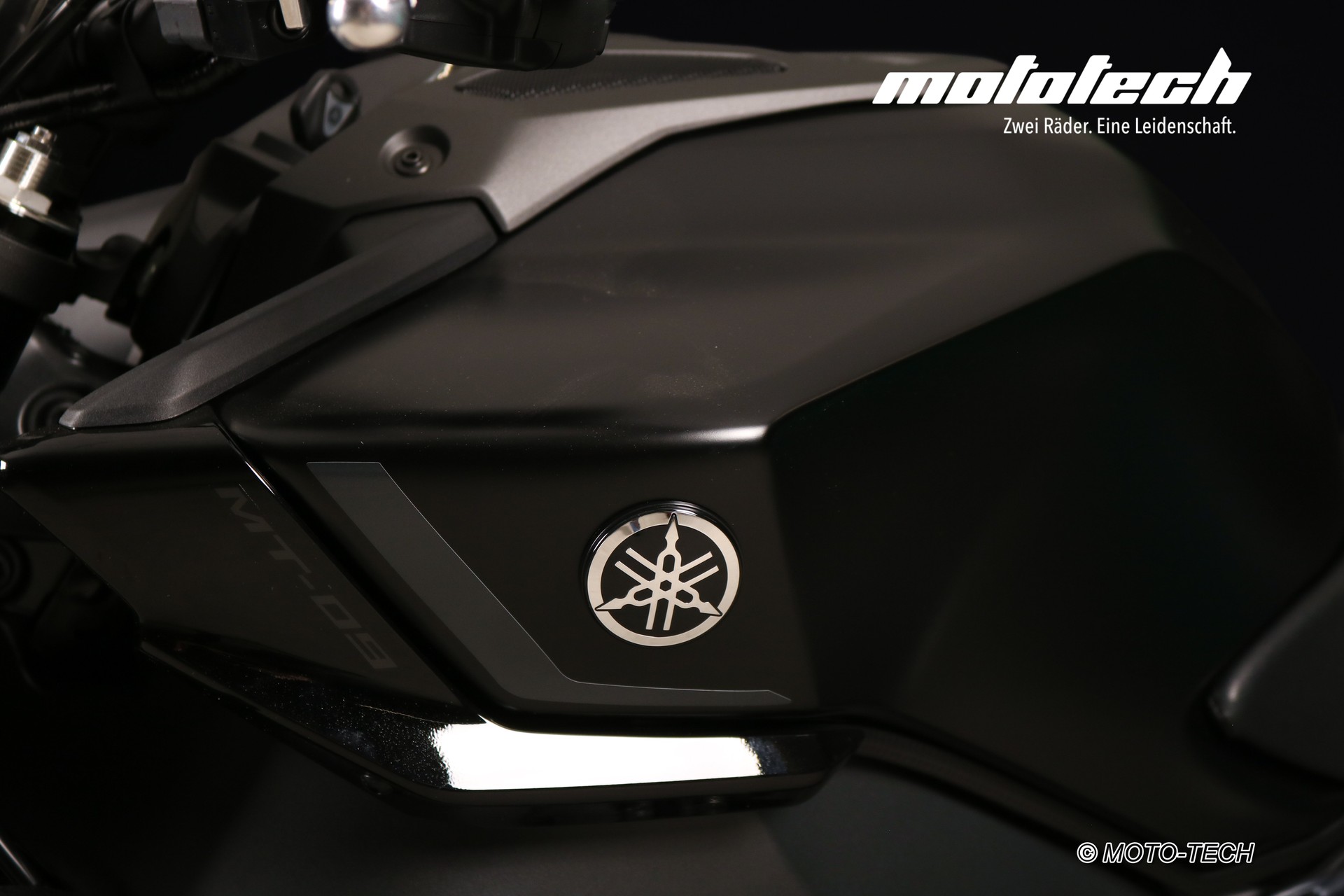 YAMAHA MT-09 STAGE 1 BLACK EDITION (35/87KW)-image-8