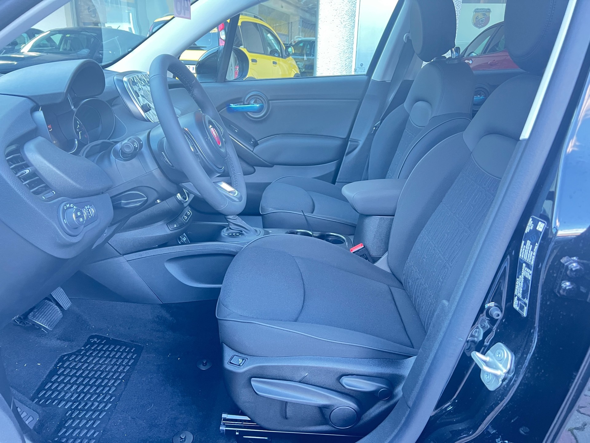 FIAT 500X 1.5 Hybrid Swiss Edition DCT-image-10