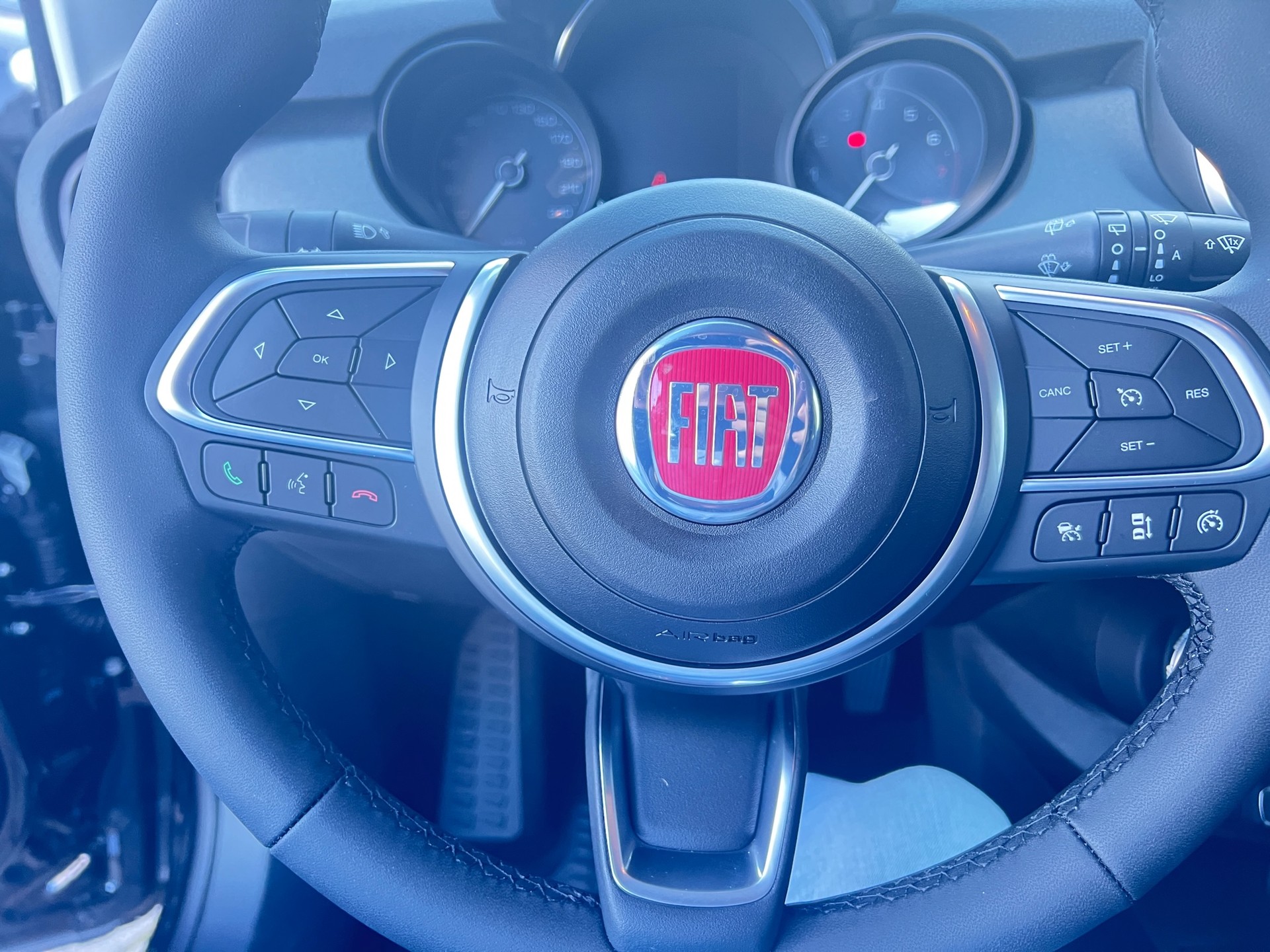 FIAT 500X 1.5 Hybrid Swiss Edition DCT-image-13