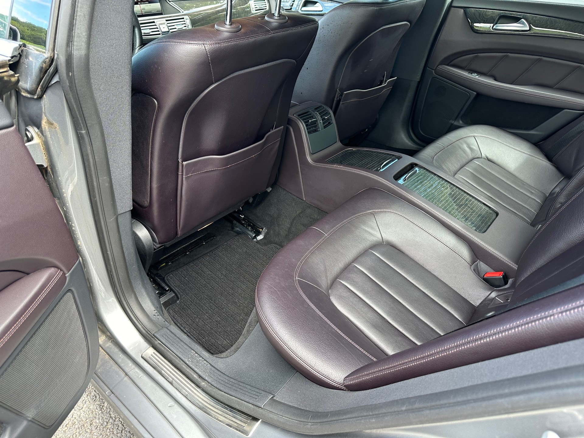 MERCEDES-BENZ CLS 350 CDI 4Matic 7G-Tronic-image-11