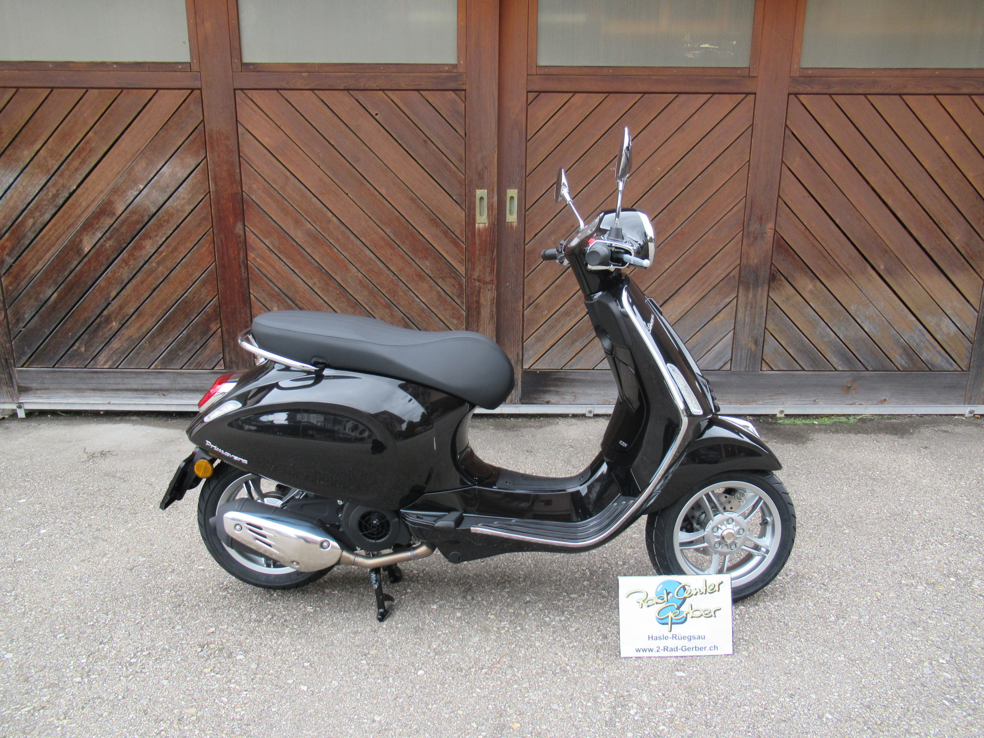 PIAGGIO Vespa Primavera 125-image-1