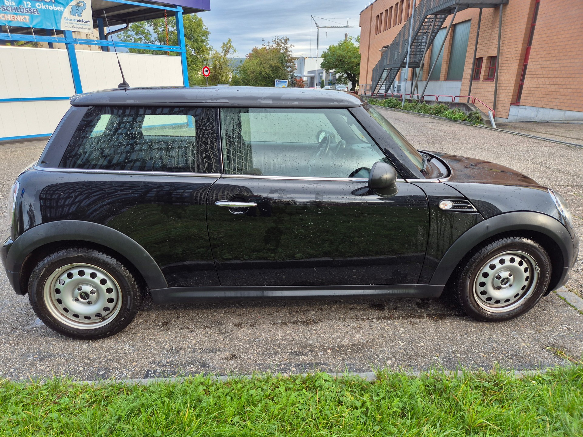 MINI Mini One-image-6