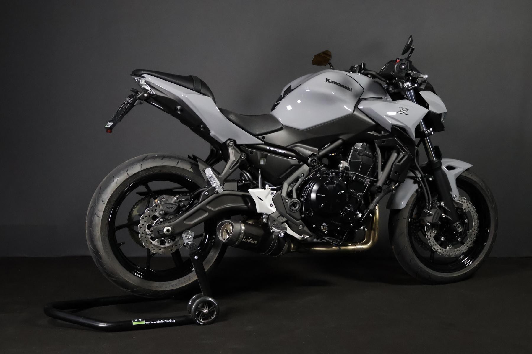 KAWASAKI Z 650 (50/35 KW) *Nardo* Level 3-image-12