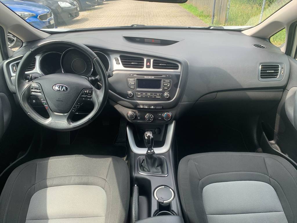 KIA Cee'd sw 1.6 GDi Trend-showroom-element-3