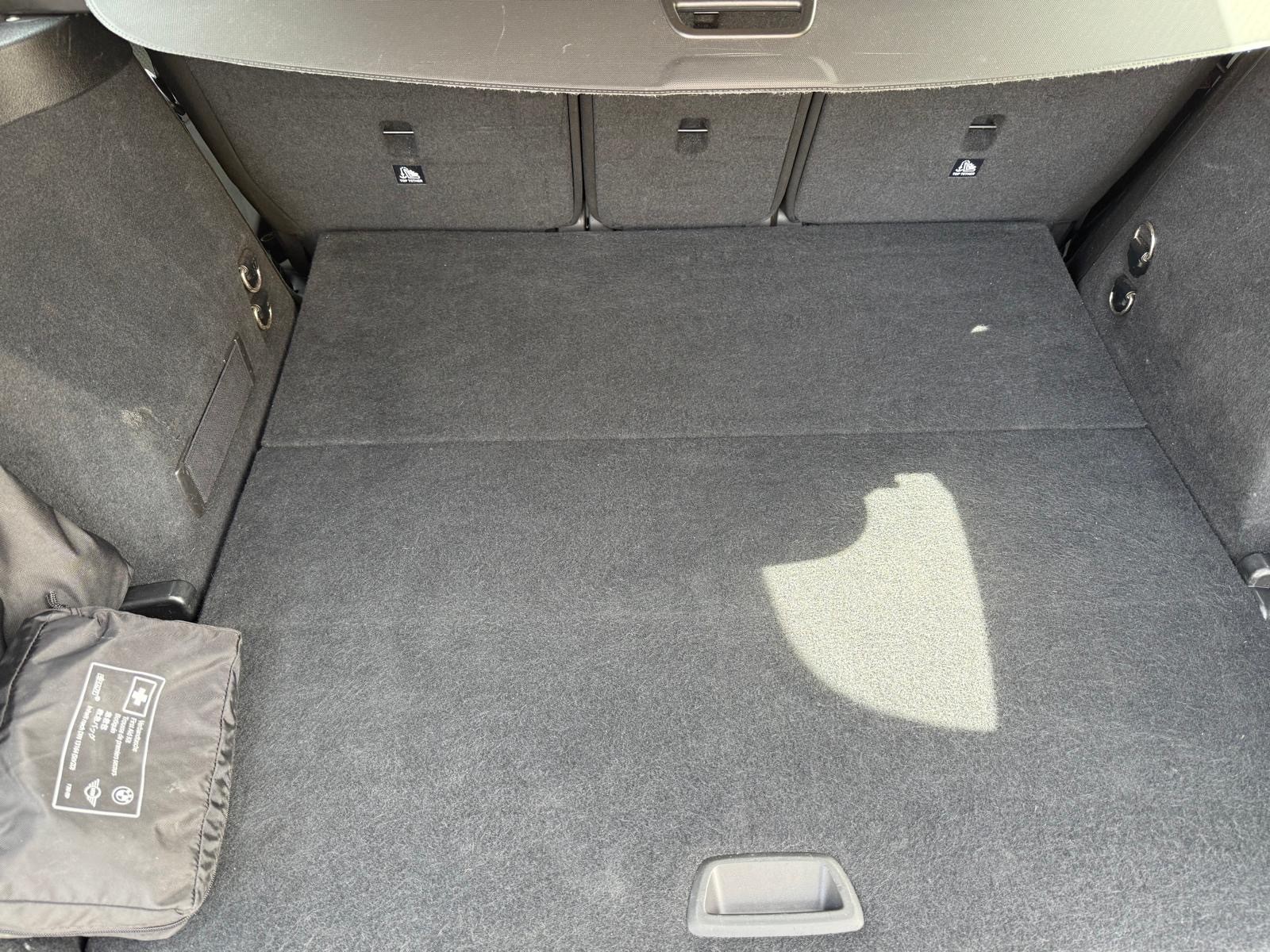 BMW 216d Gran Tourer DKG Essential Edition-image-9