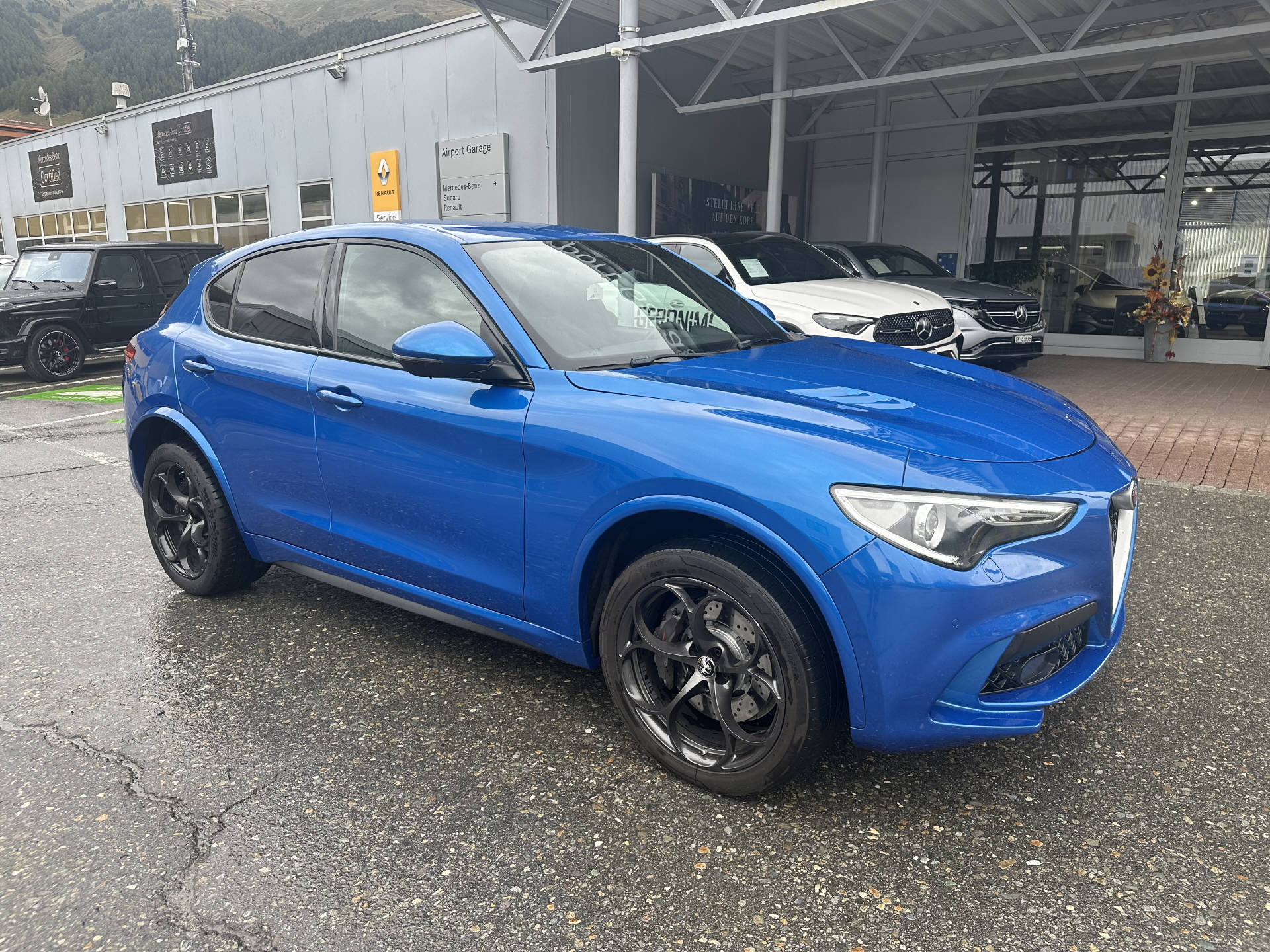 ALFA ROMEO Stelvio 2.9 V6 Biturbo Q4 Quadrifoglio-showroom-element-1